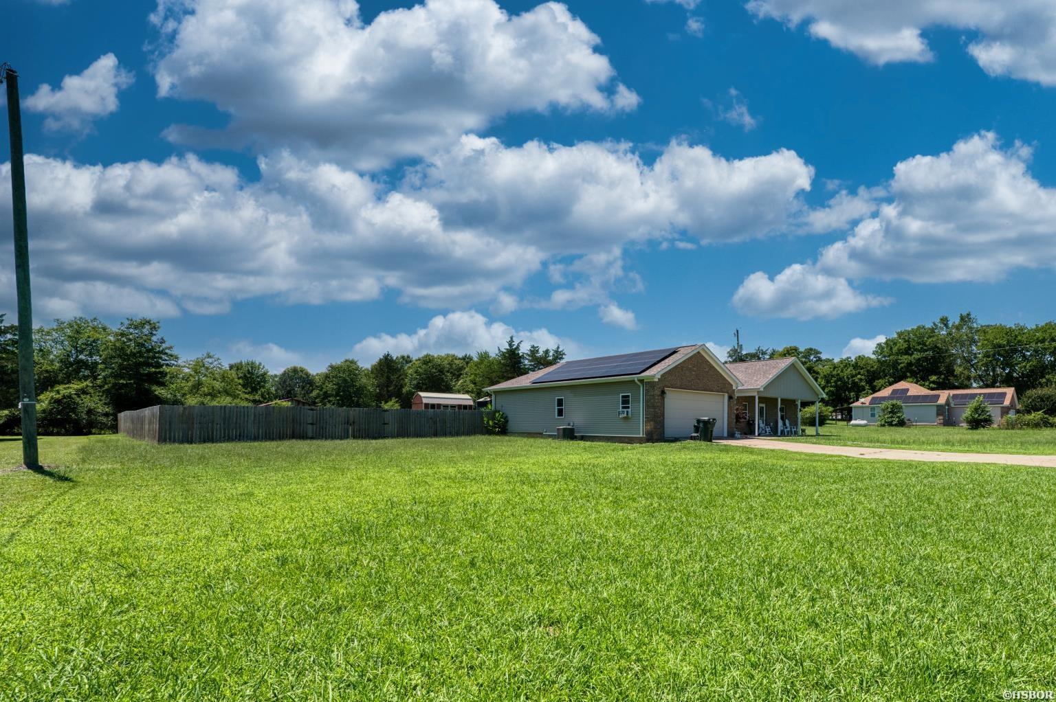 1306 Oak Grove Road Property Photo 3