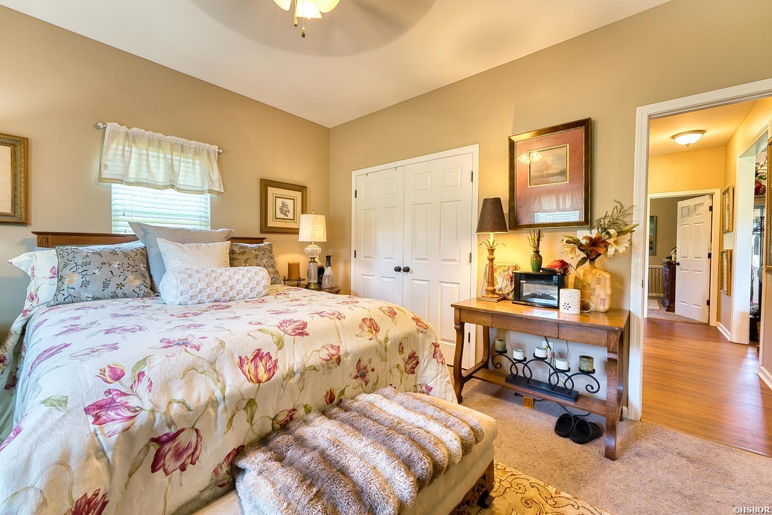 1306 Oak Grove Road Property Photo 25