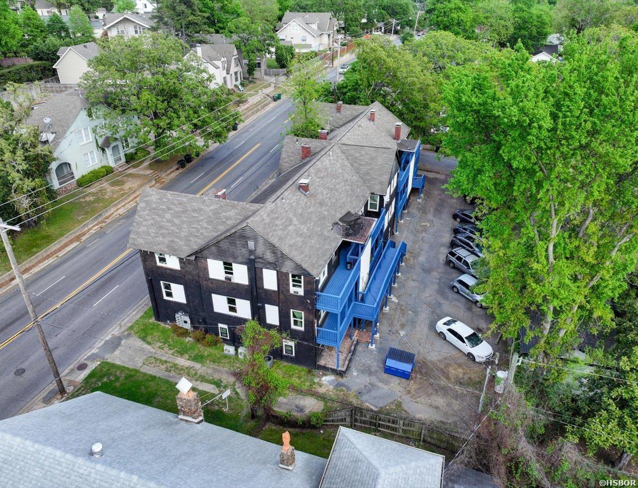 3409 W Markham Street Property Photo 5