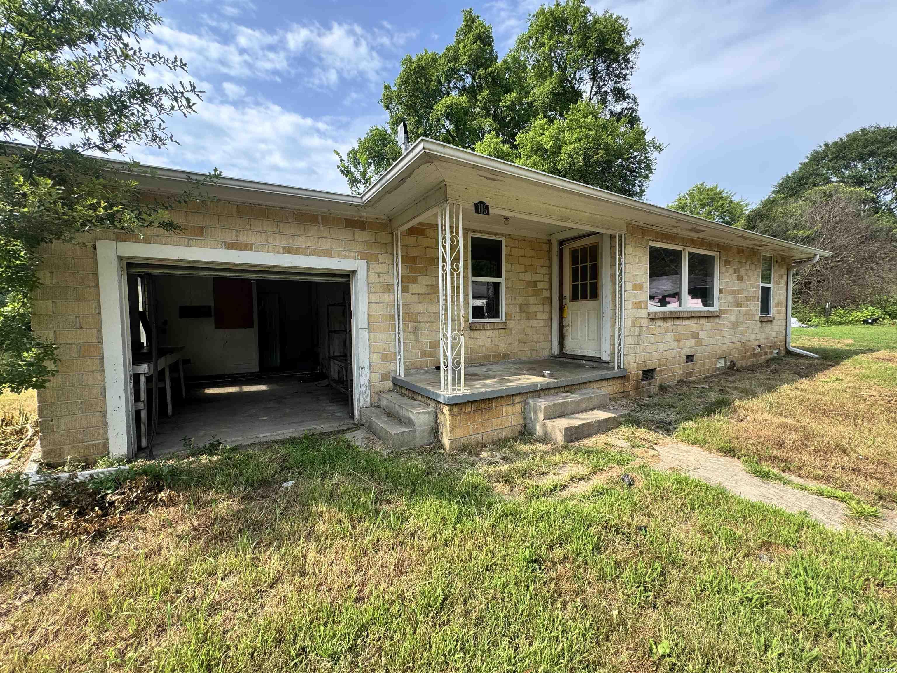 110 Morningstar Property Photo 12