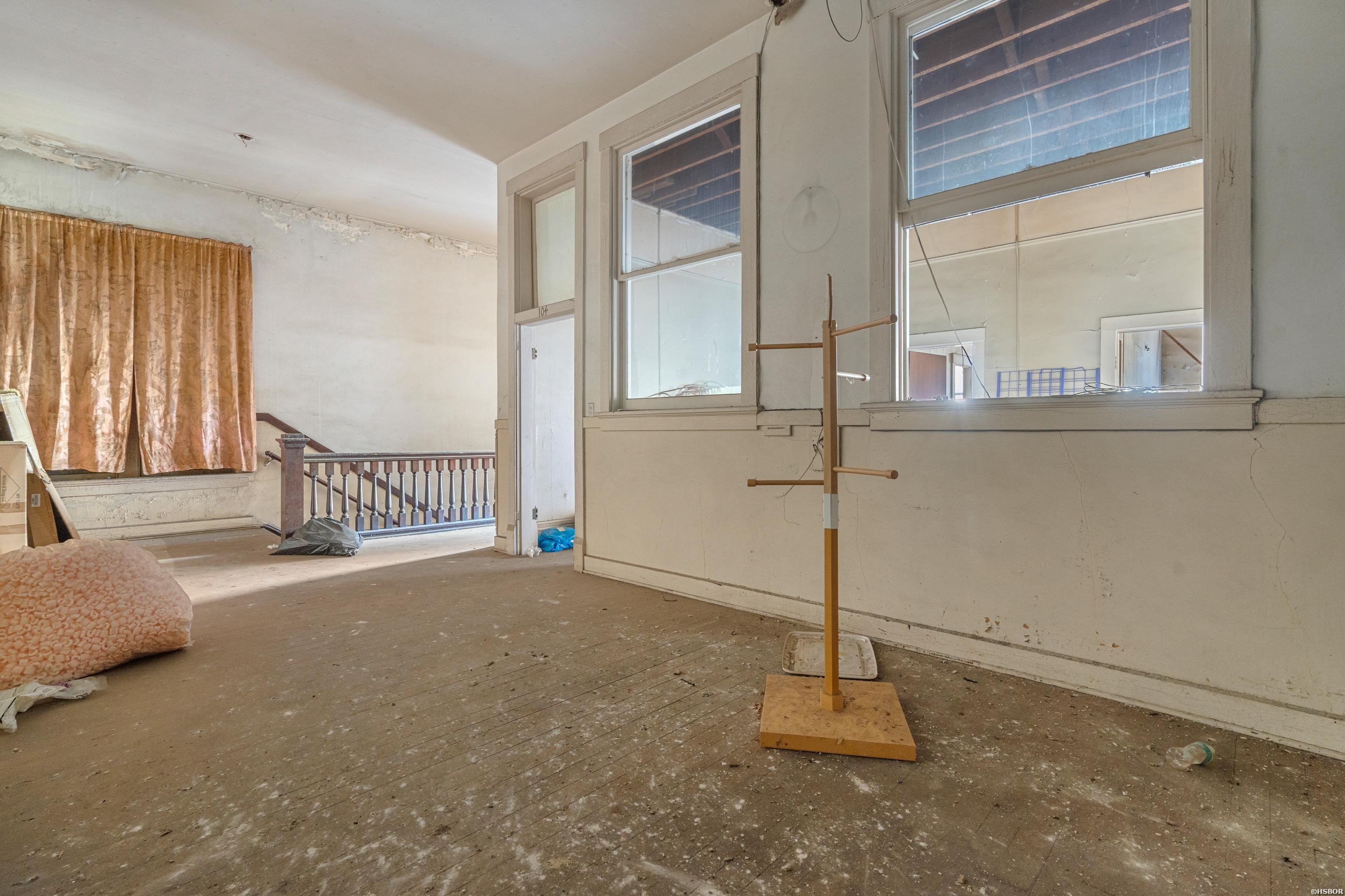 348 Central Avenue Property Photo 21