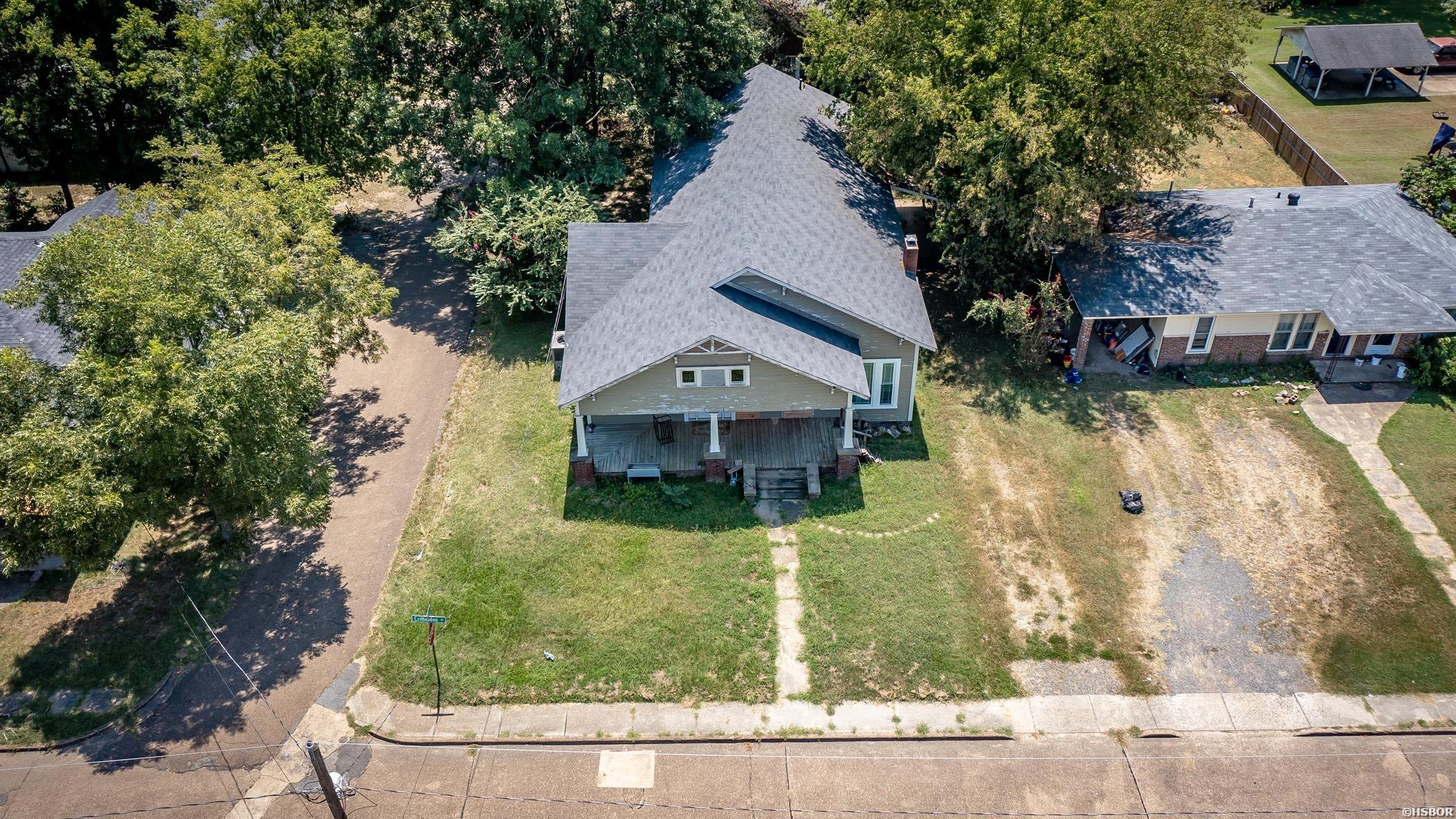 801 Crittenden Street Property Photo 42