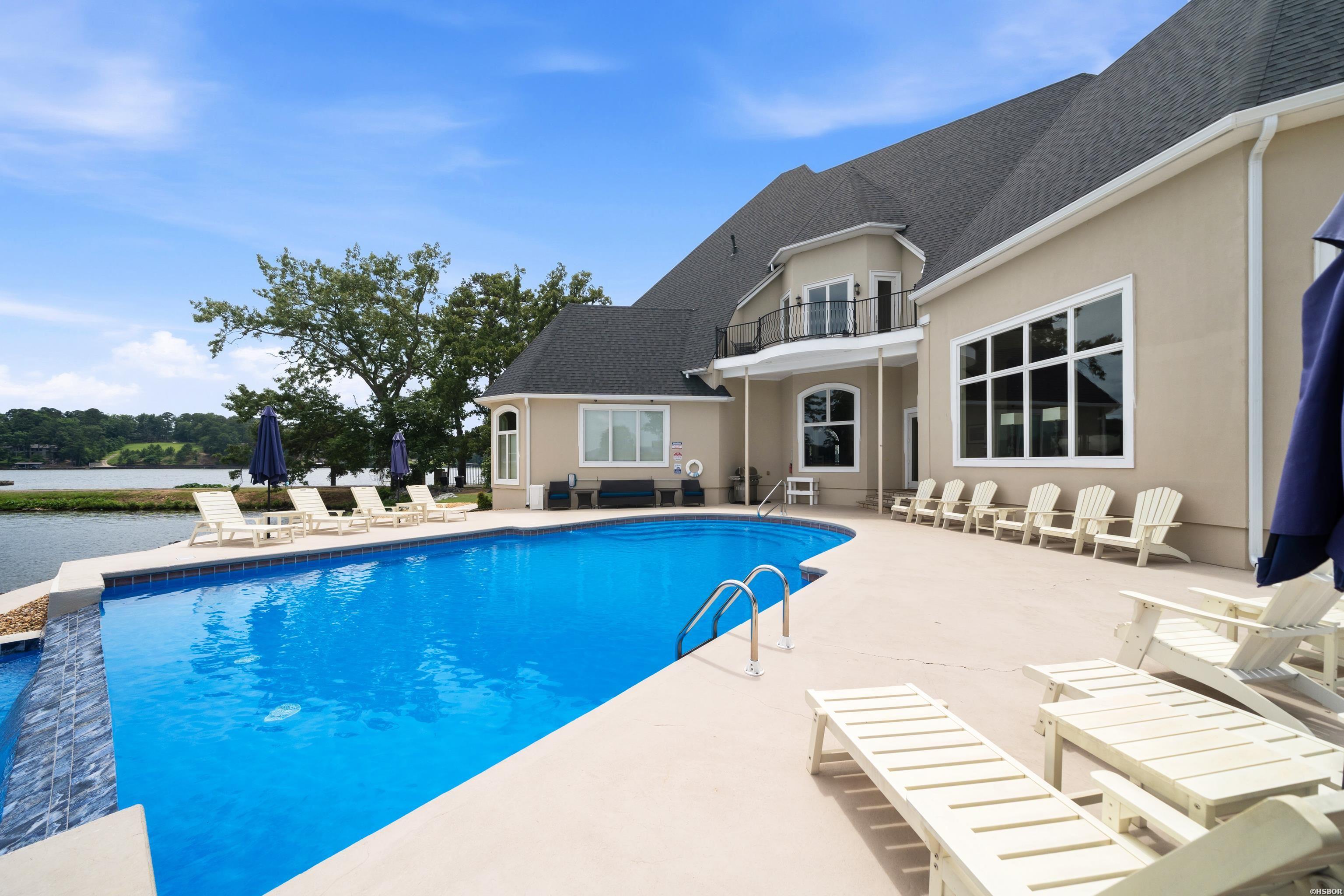 109 Roadrunner Property Photo 7