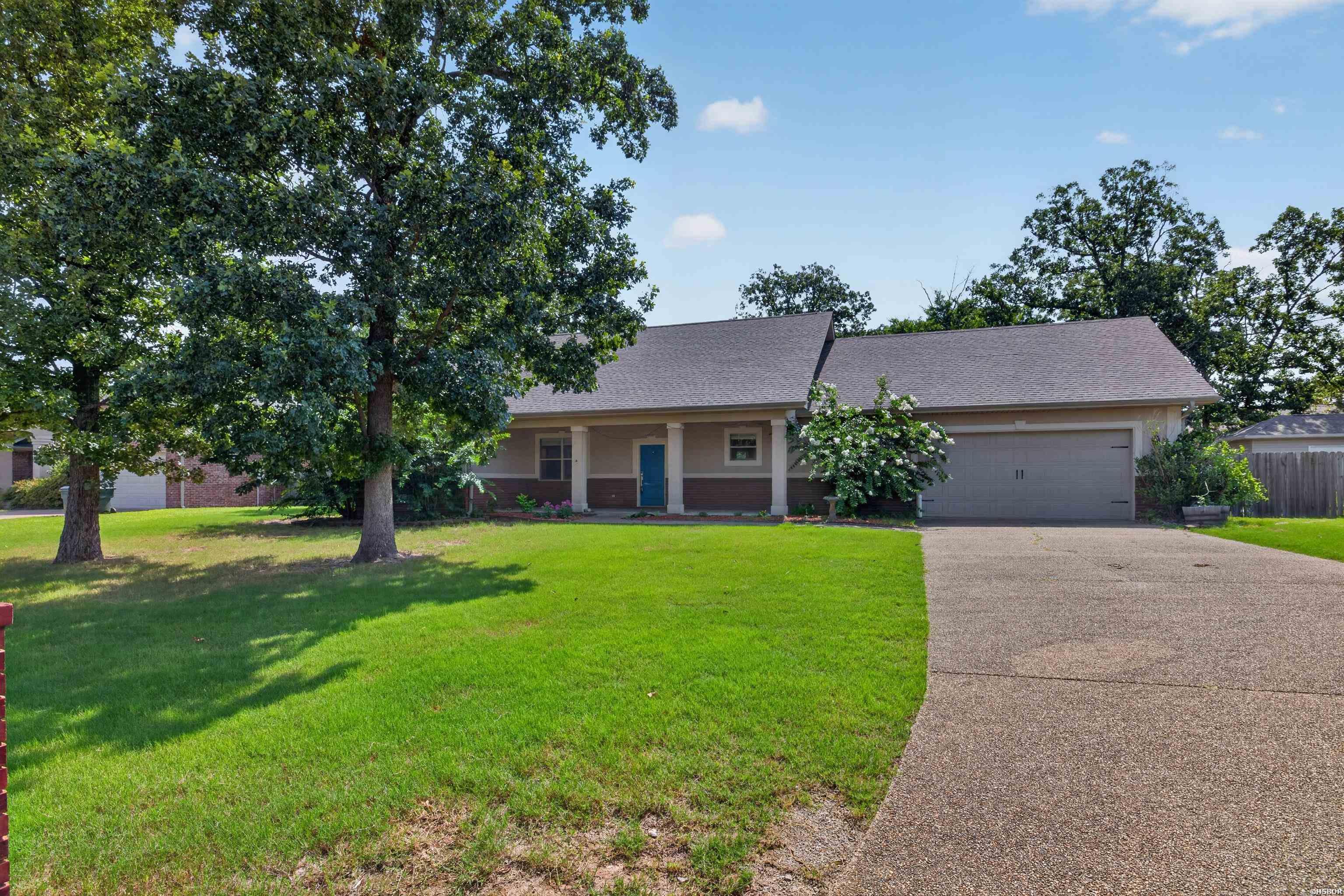 122 BIG OAK Trail