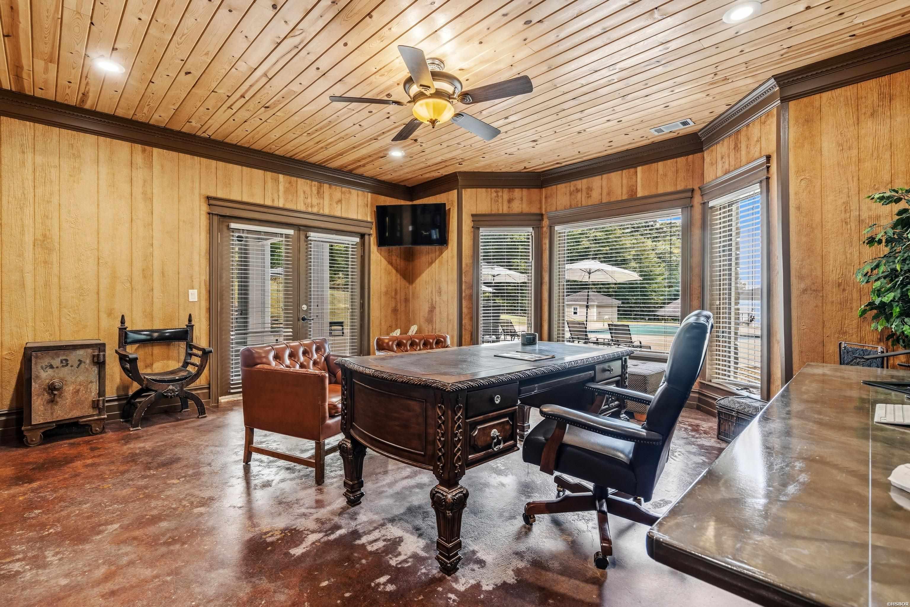 550 Long Island Drive Property Photo 37