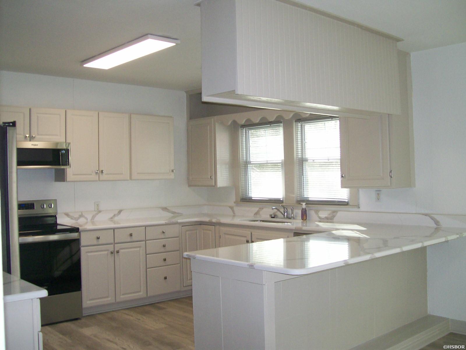 107 Noxon Street Property Photo 9