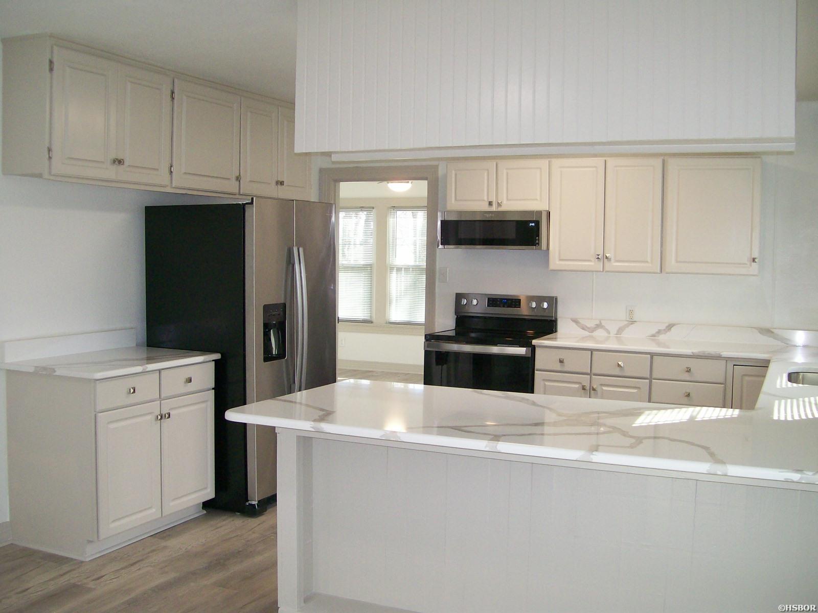 107 Noxon Street Property Photo 11