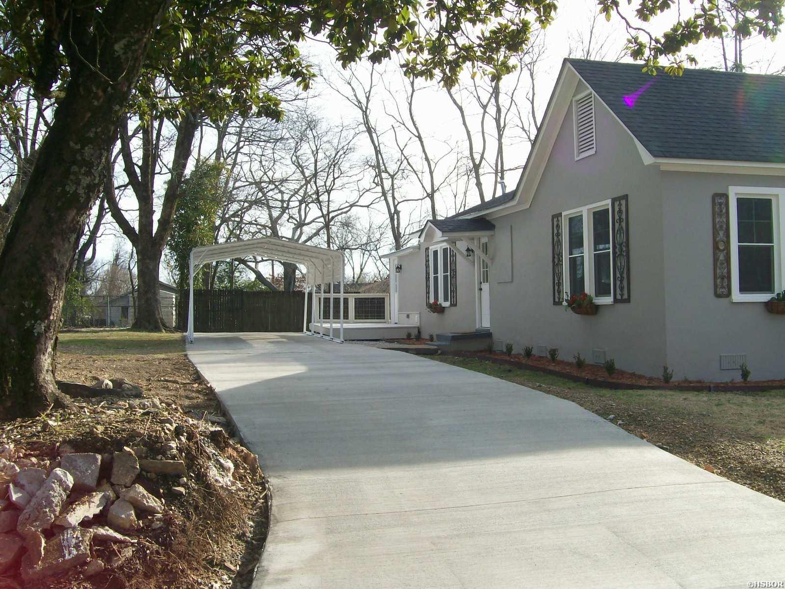 107 Noxon Street Property Photo 27