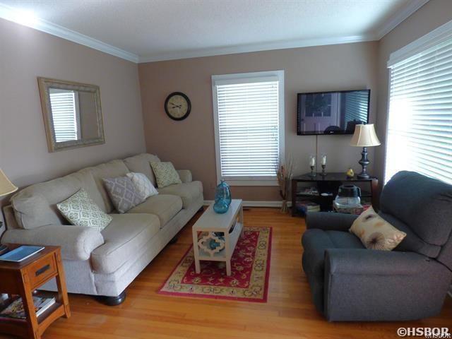 114 Phillips Street Property Photo 8