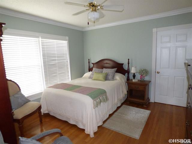 114 Phillips Street Property Photo 11