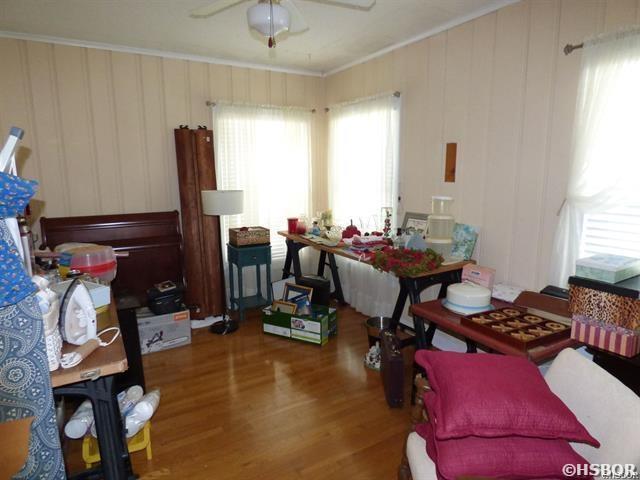 114 Phillips Street Property Photo 14