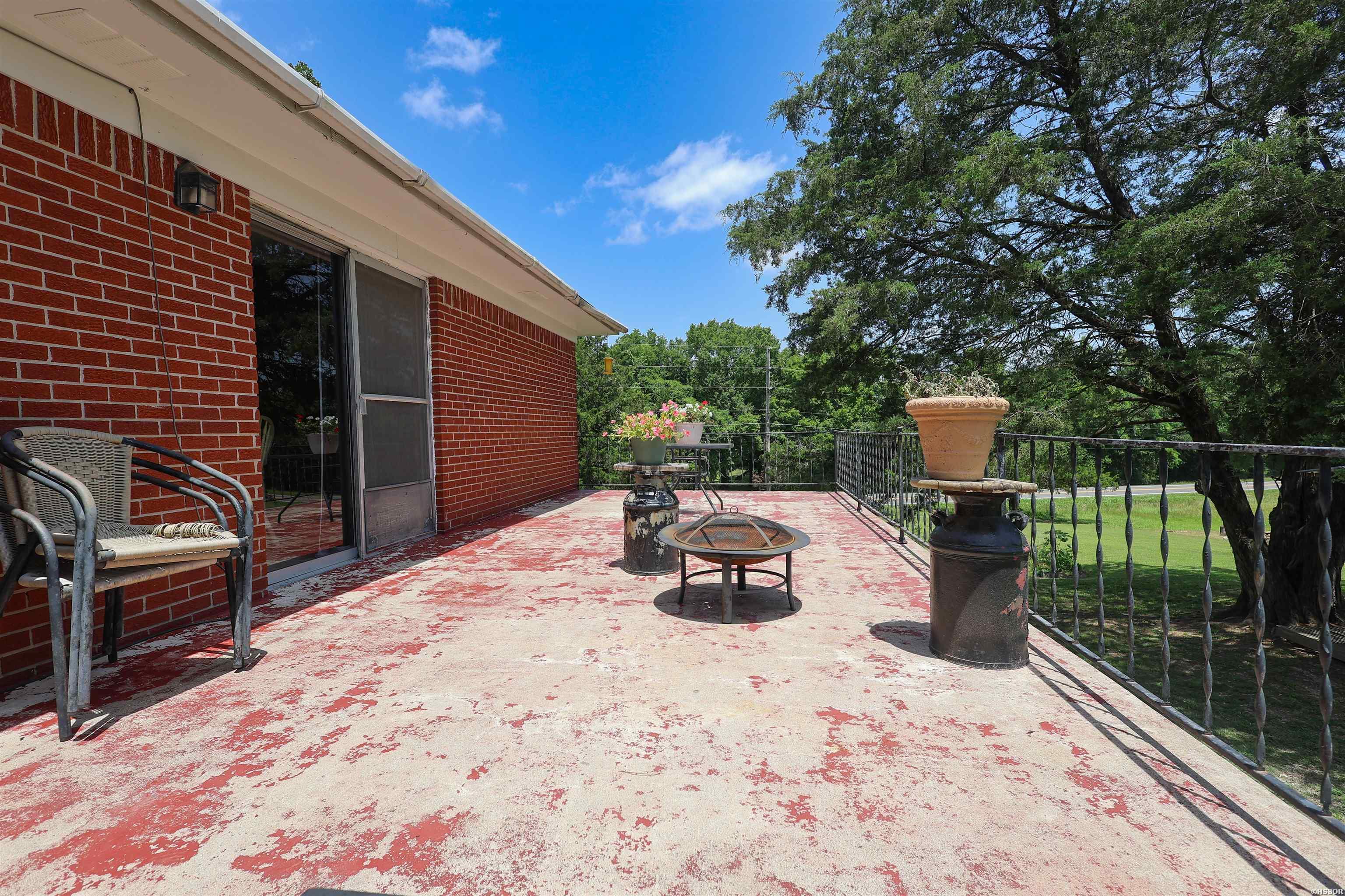 132 South Drive Property Photo 35