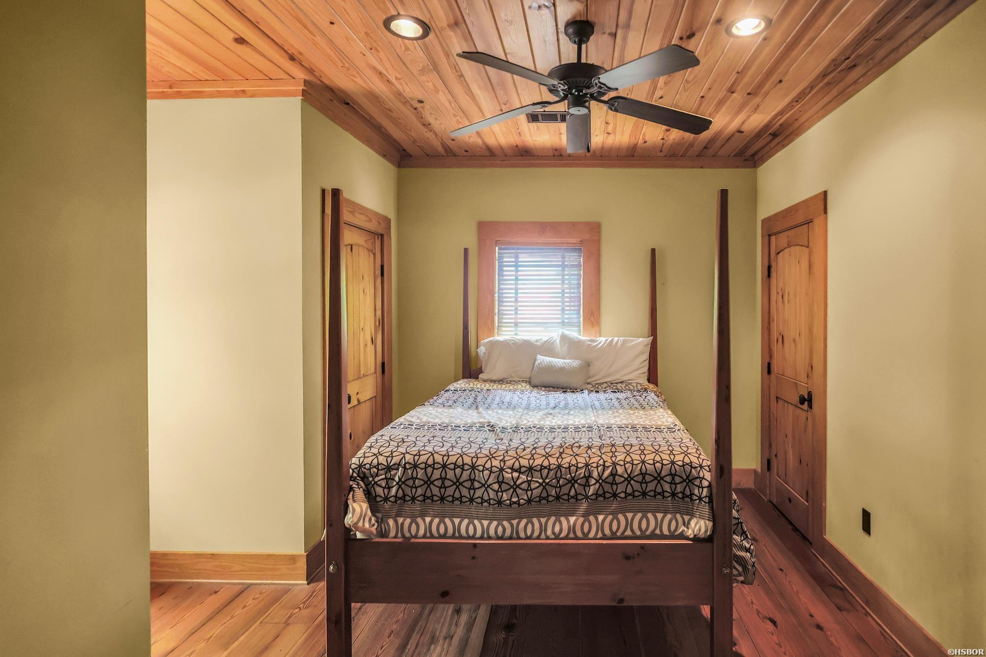 1020 Vaughn Road Property Photo 34