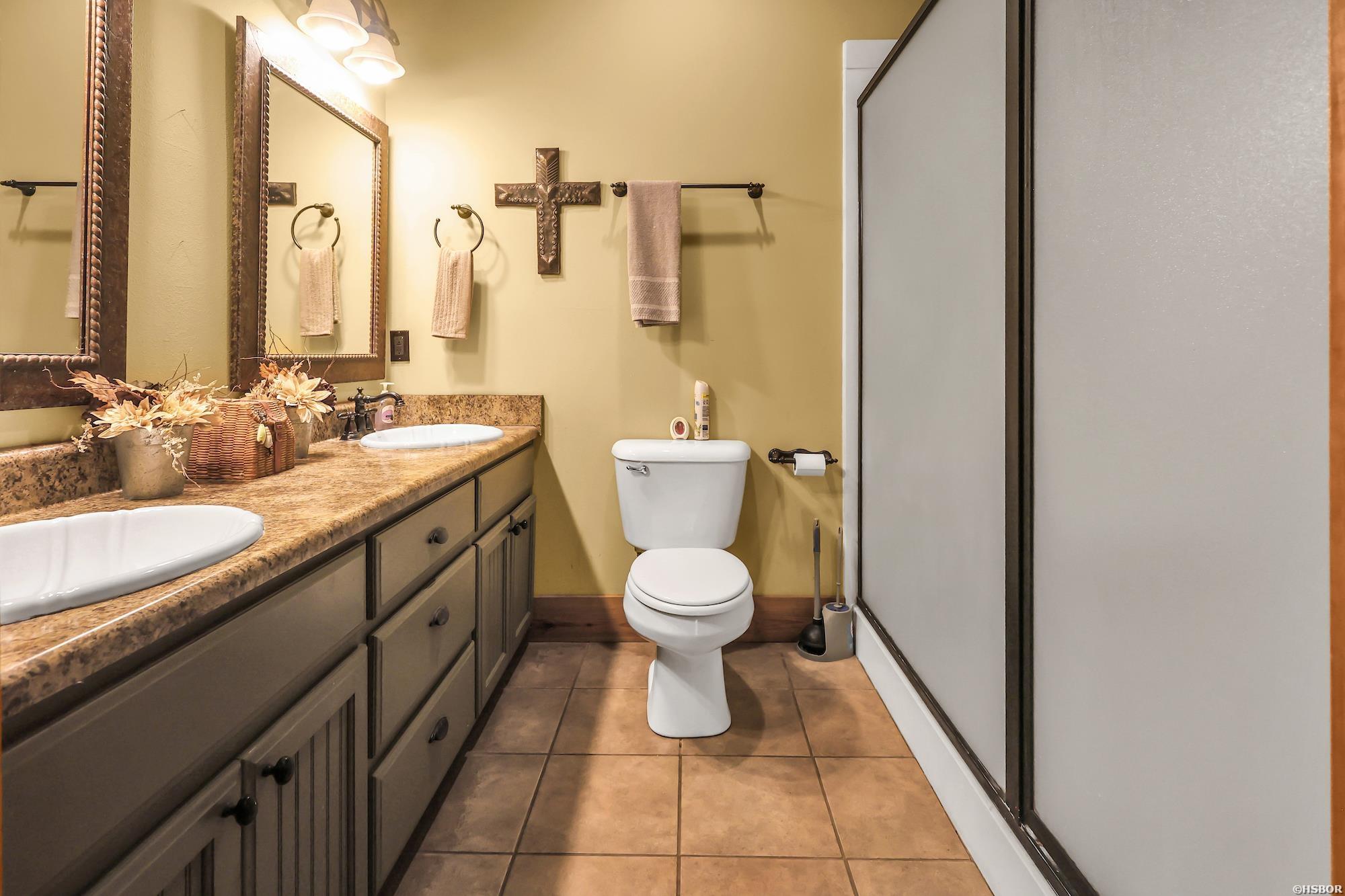 1020 Vaughn Road Property Photo 35