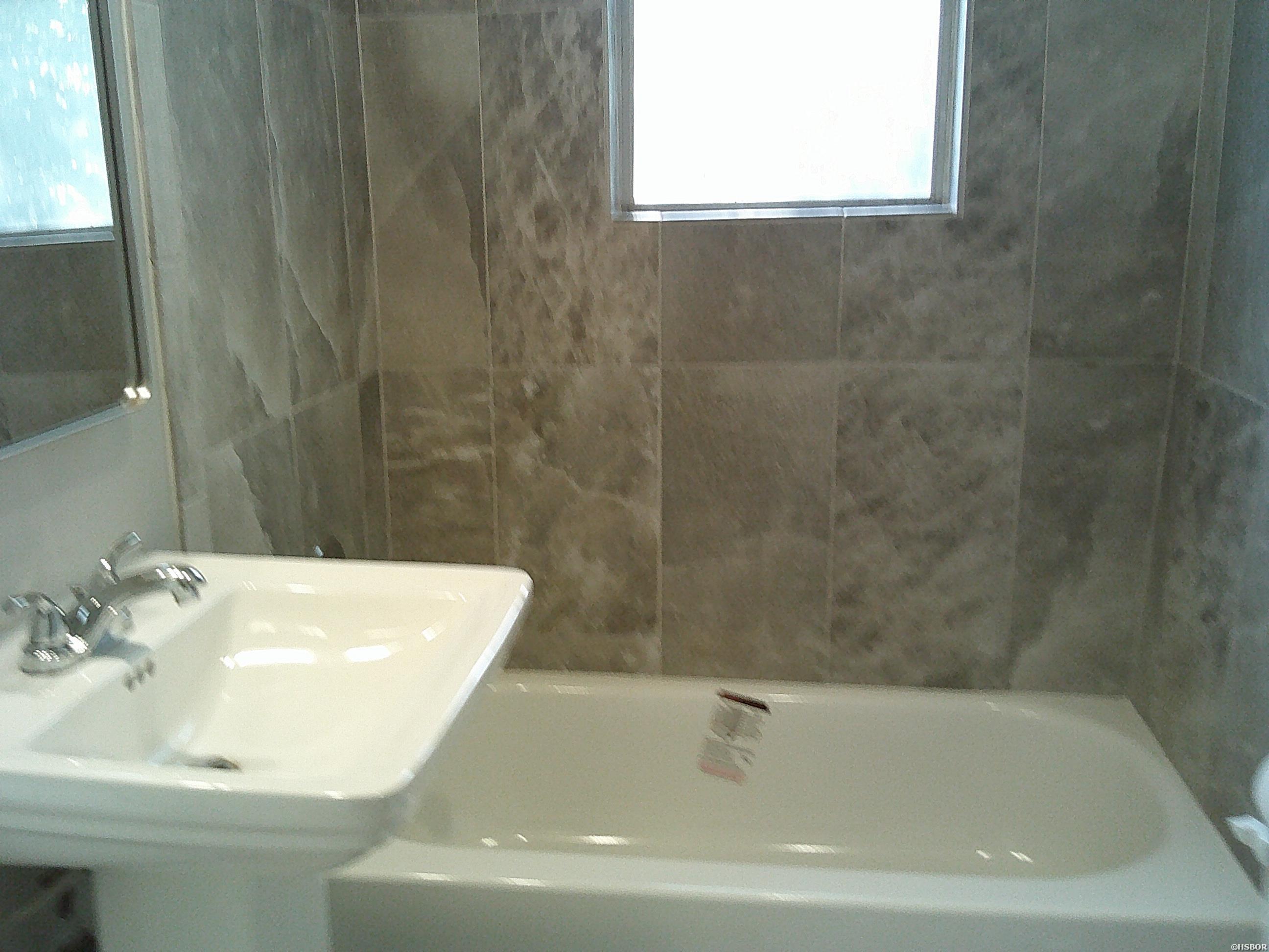 1005 Rector Property Photo 16