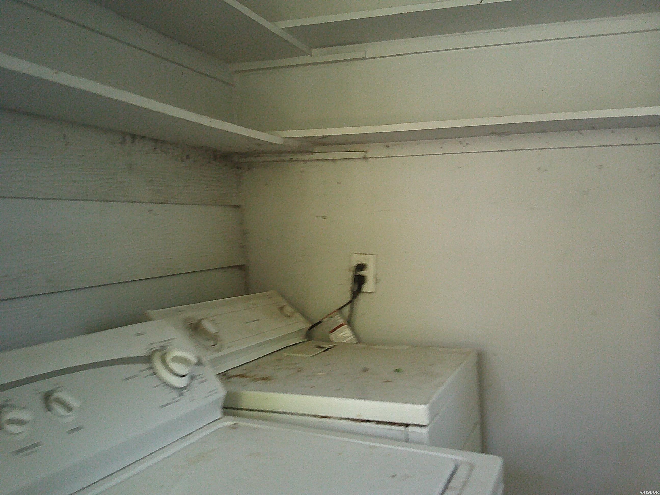 1005 Rector Property Photo 24