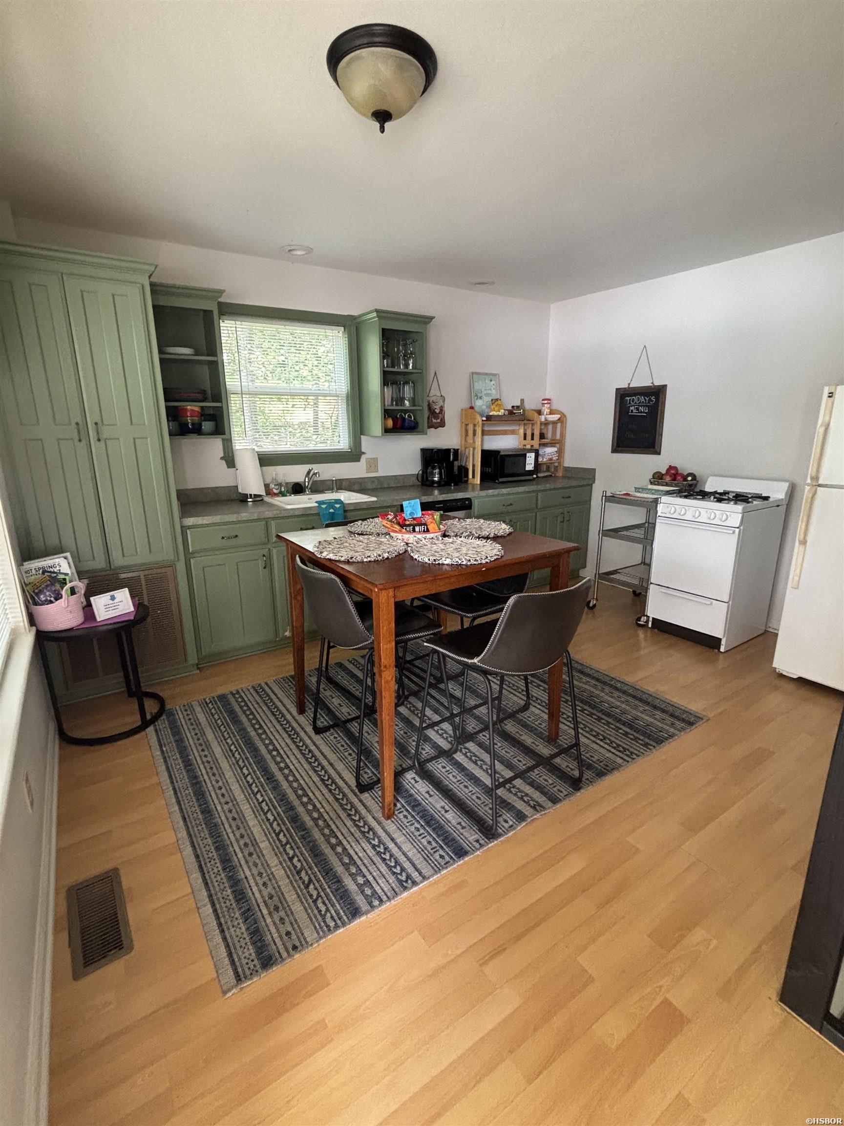 114 Haggard Property Photo 23