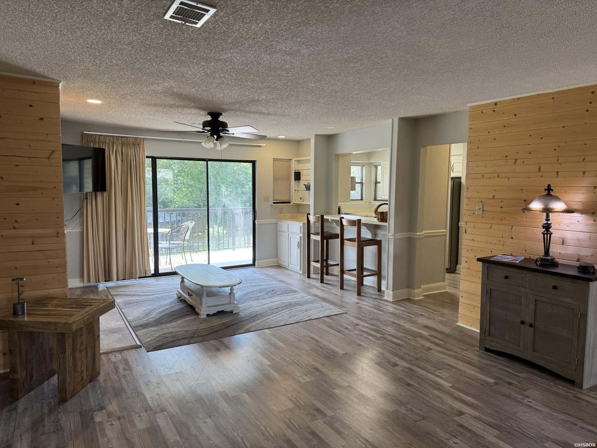 5371 Central Avenue Property Photo 4