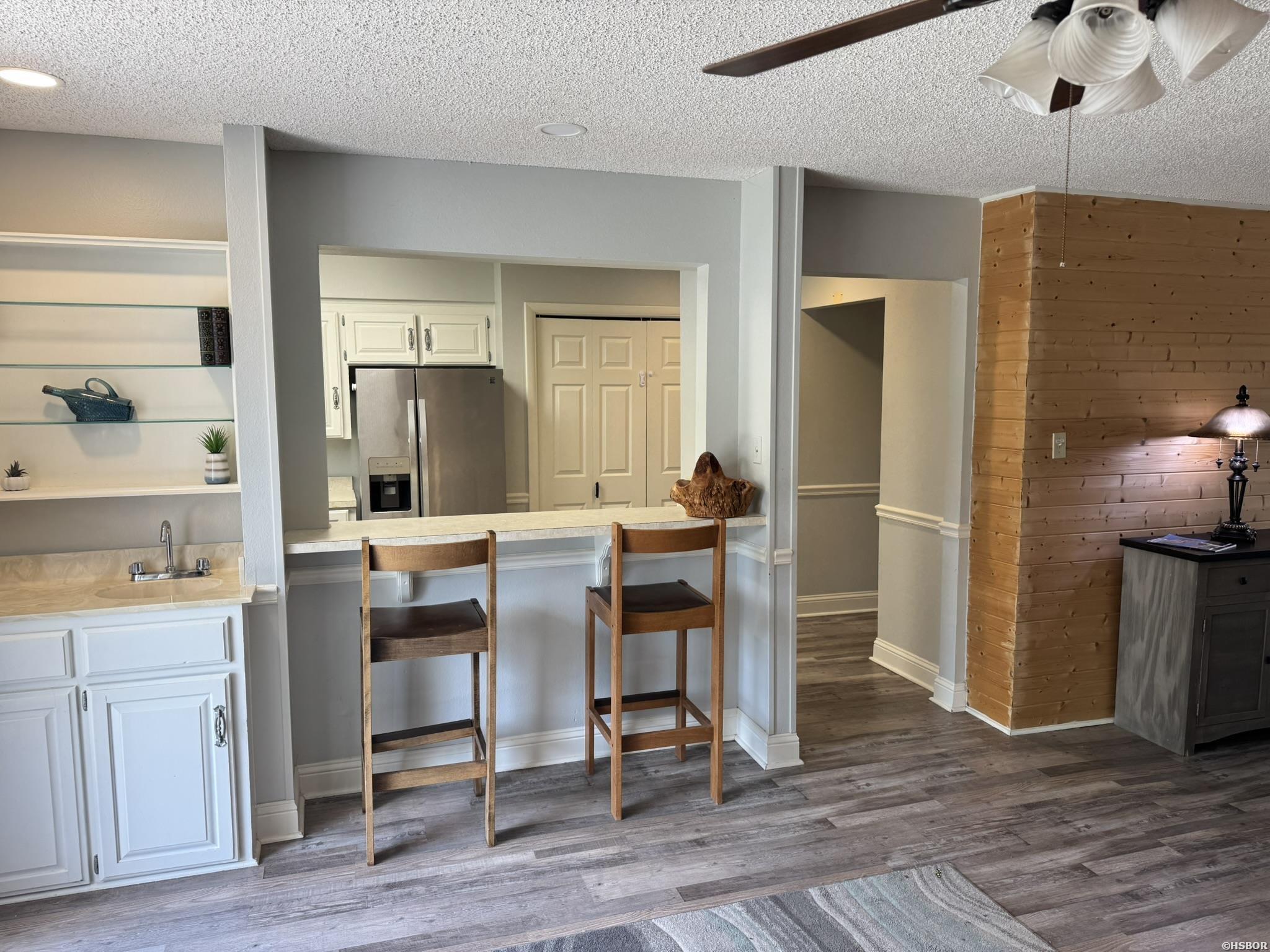 5371 Central Avenue Property Photo 6