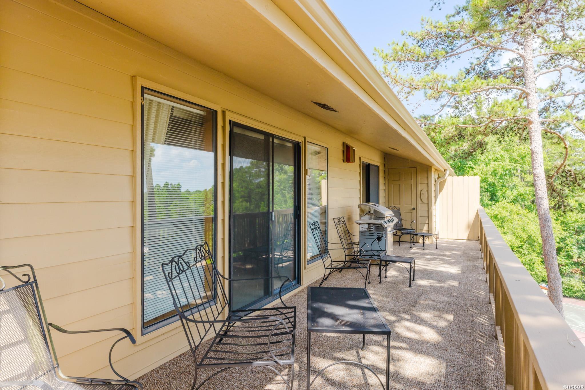 724 Weston Property Photo 36