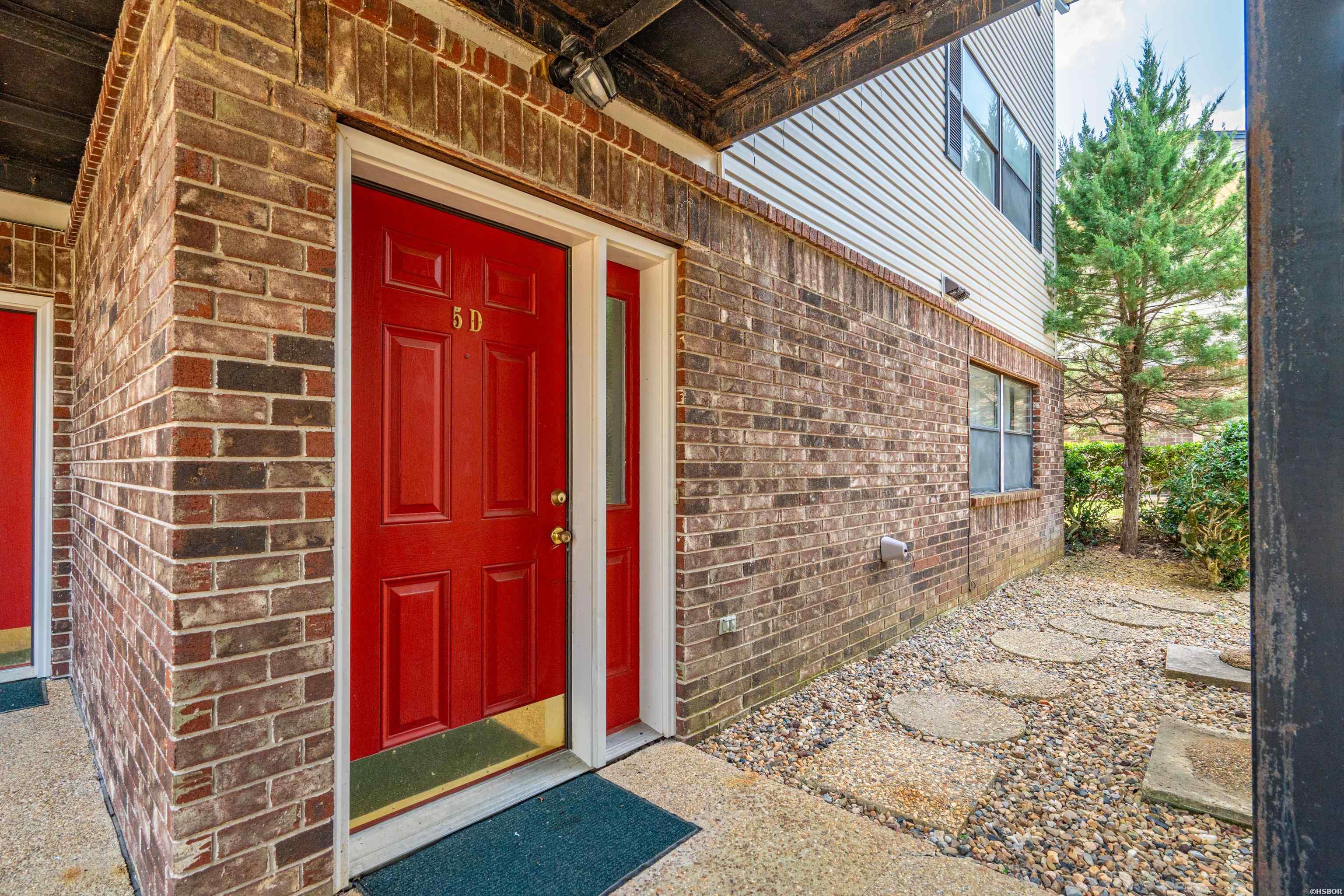 5371 Central Avenue Property Photo 4
