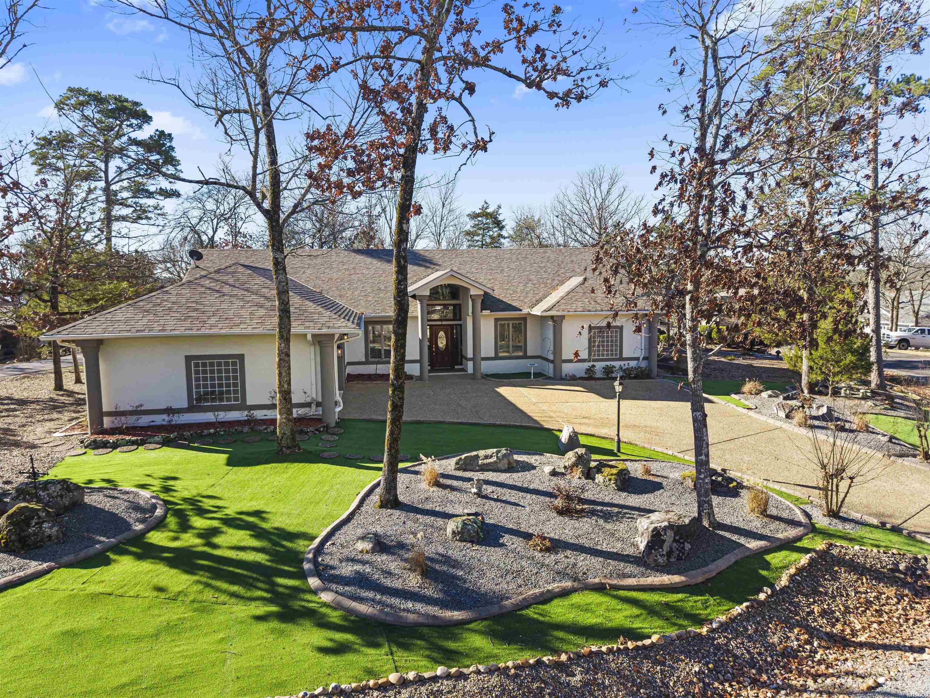 7 Resplandor Loop Property Photo 2