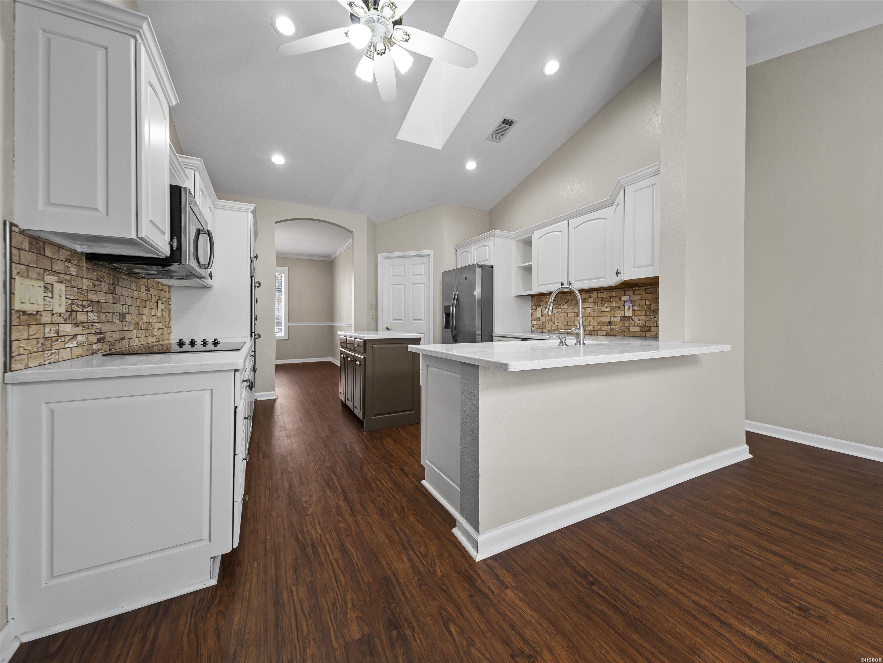 7 Resplandor Loop Property Photo 15