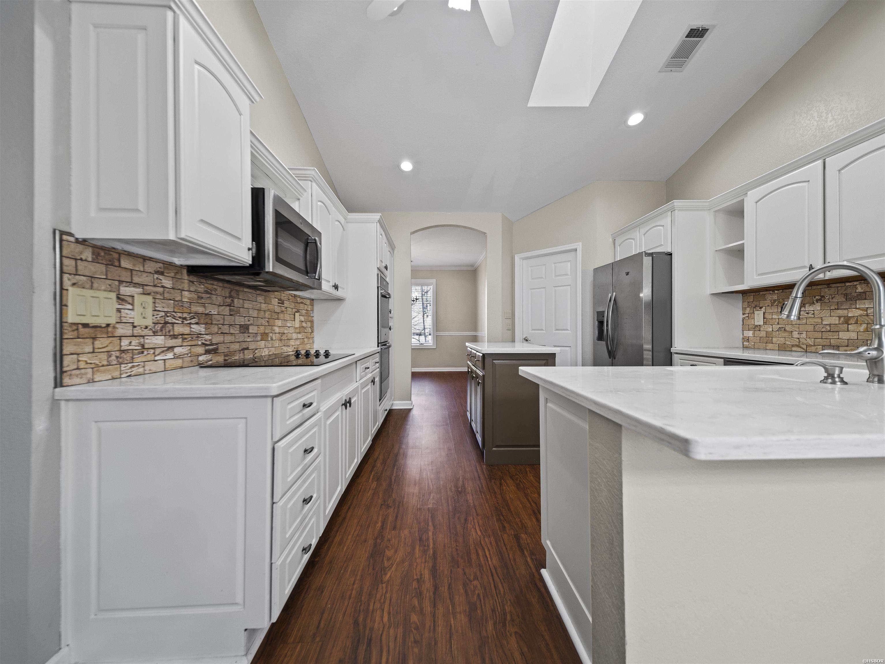 7 Resplandor Loop Property Photo 17