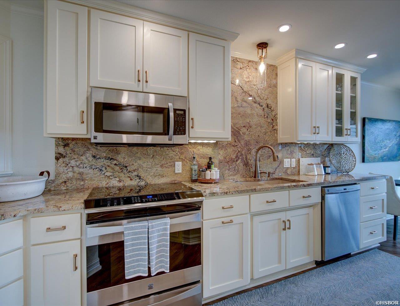 101 Long Island Drive Property Photo 16