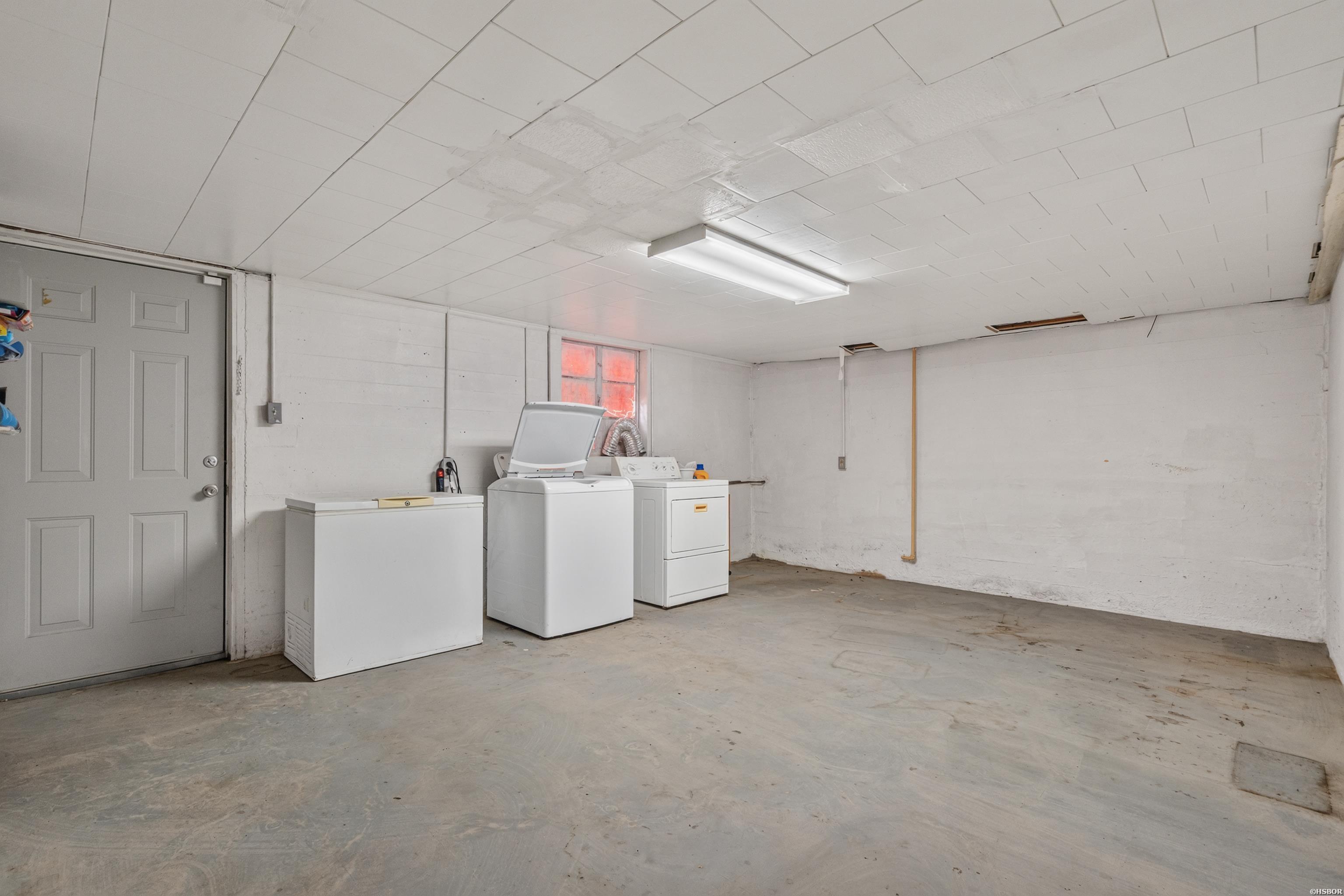 1701 St Louis Street Property Photo 30