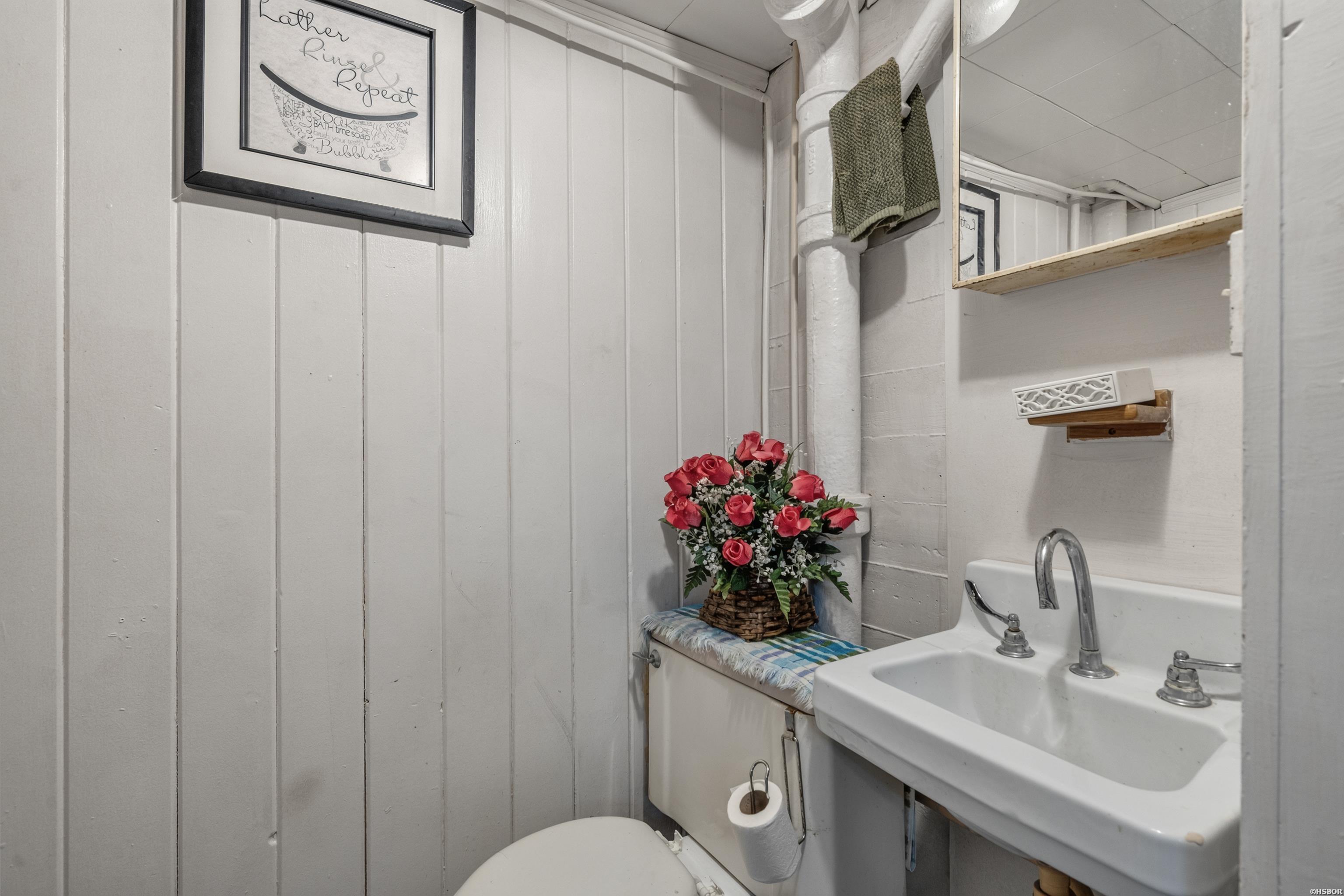 1701 St Louis Street Property Photo 32
