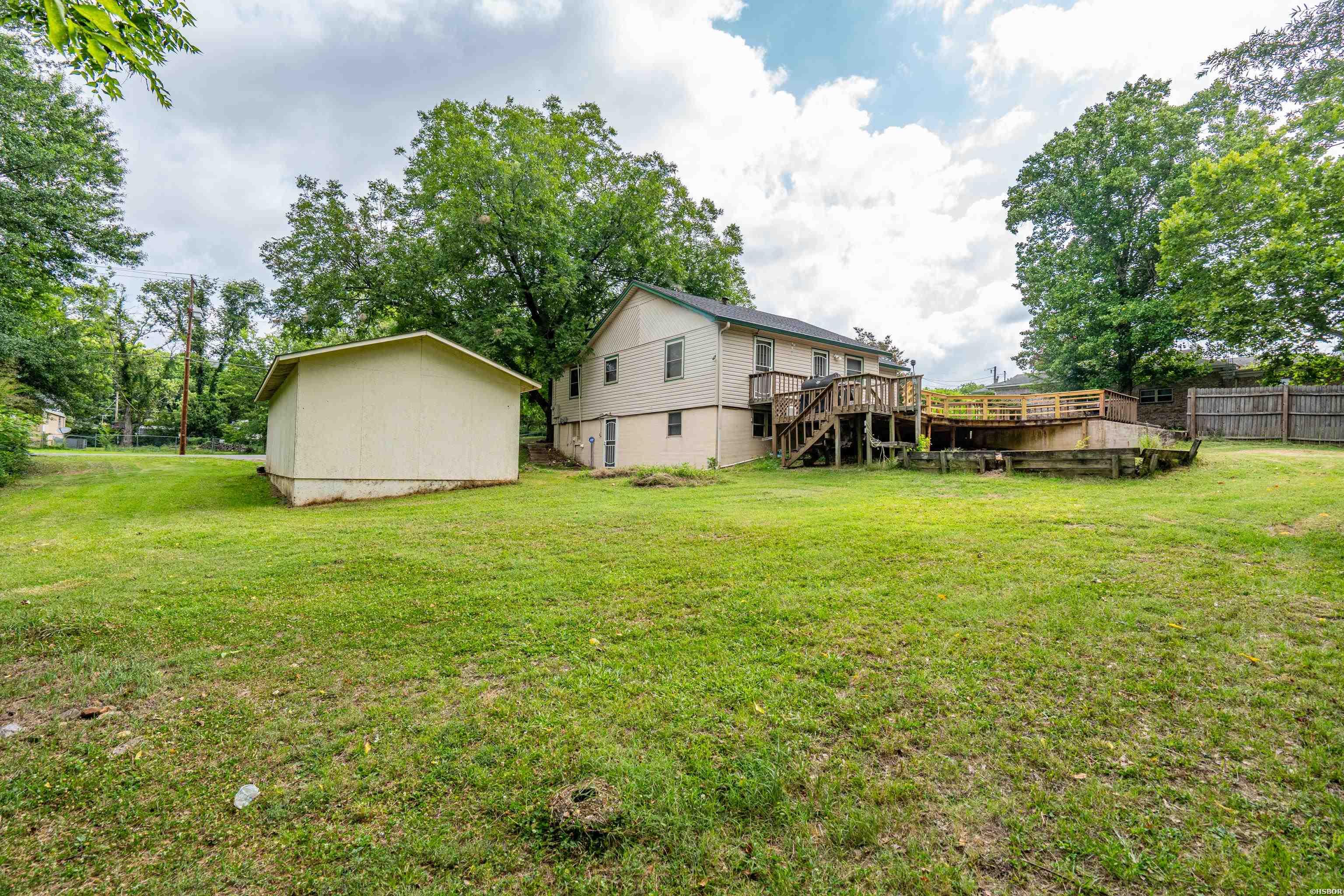 1701 St Louis Street Property Photo 35