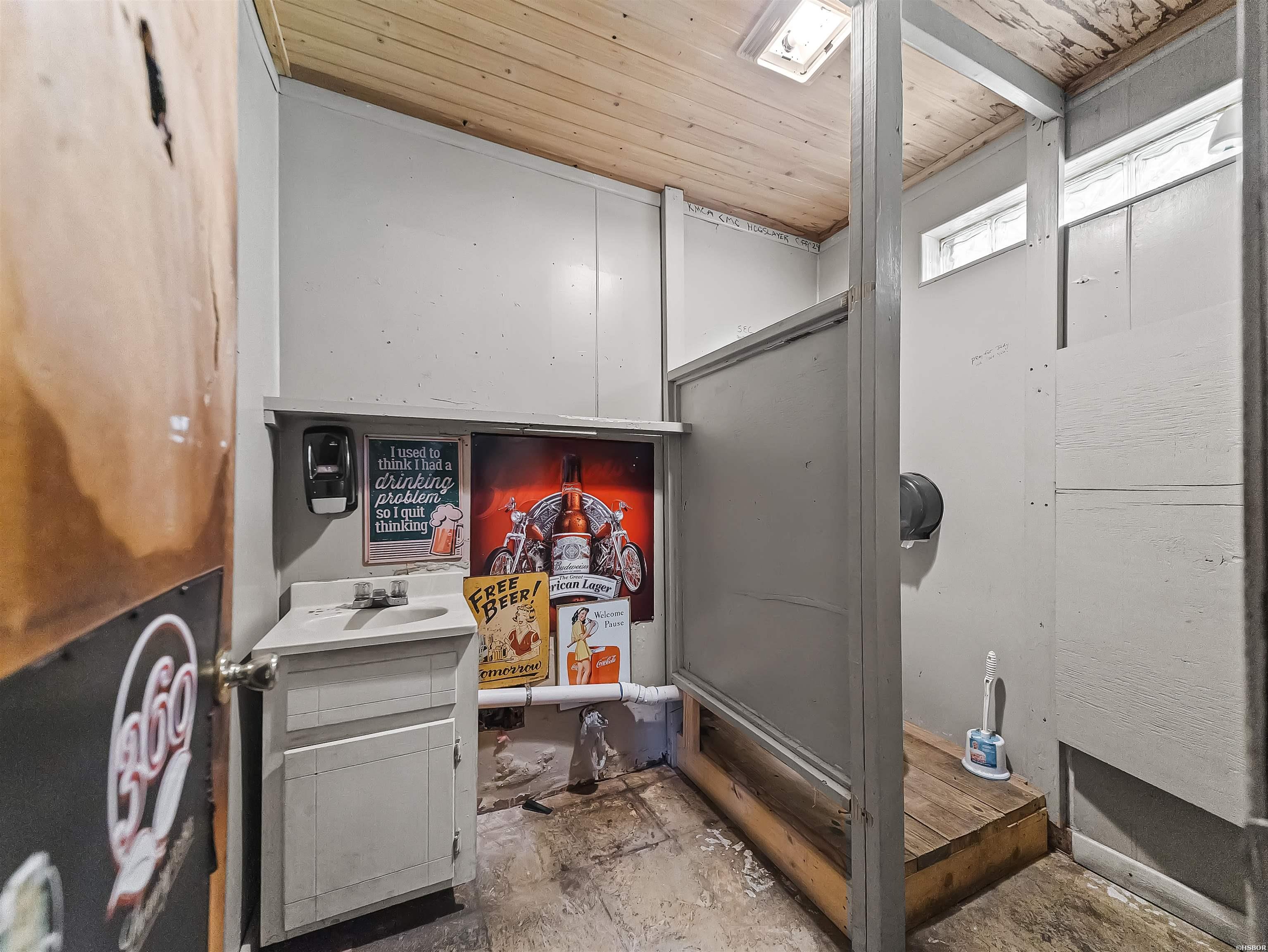 4977 Albert Pike Road Property Photo 26
