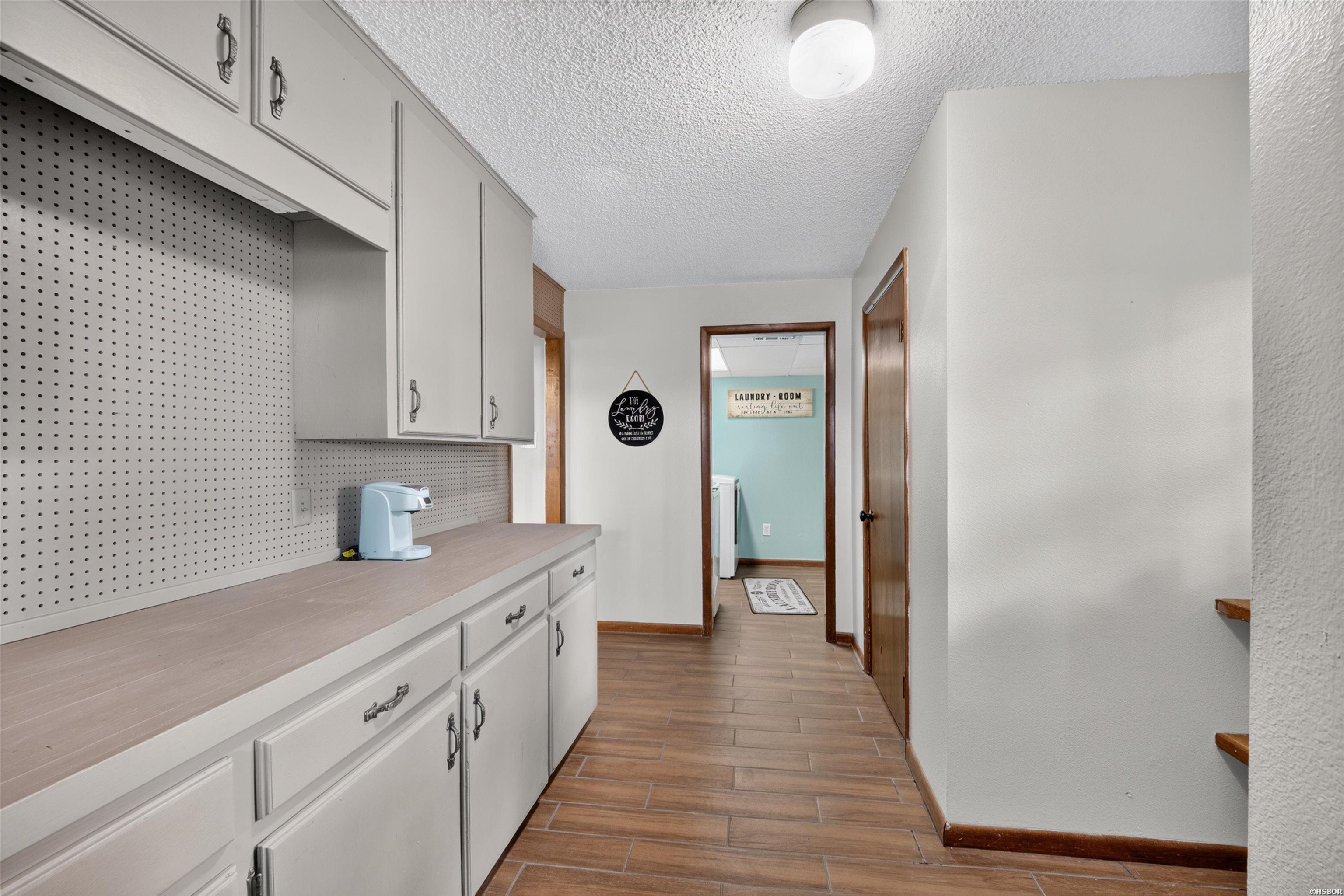 112 Honolulu Court Property Photo 29