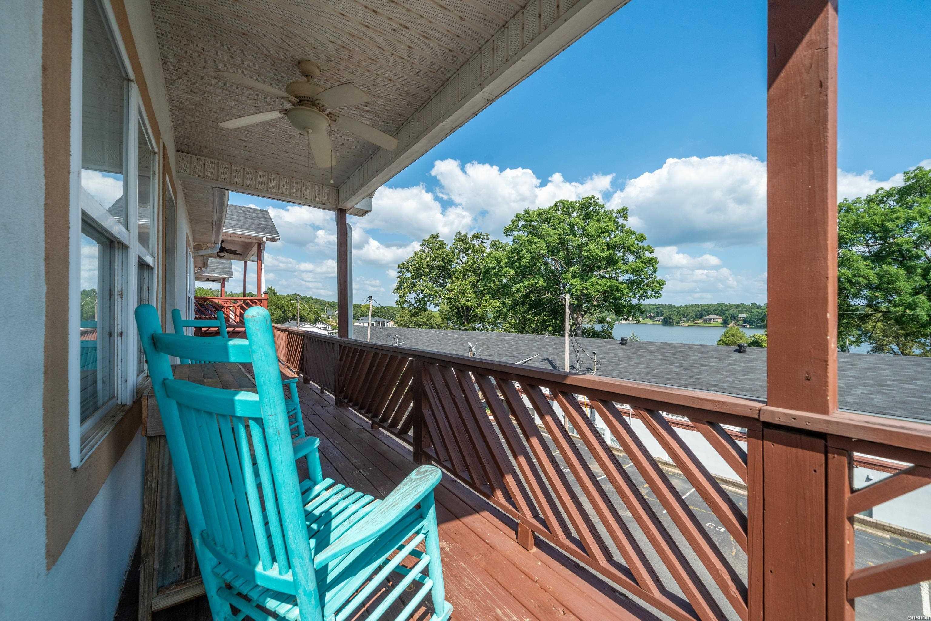 208 Aberina Property Photo 10