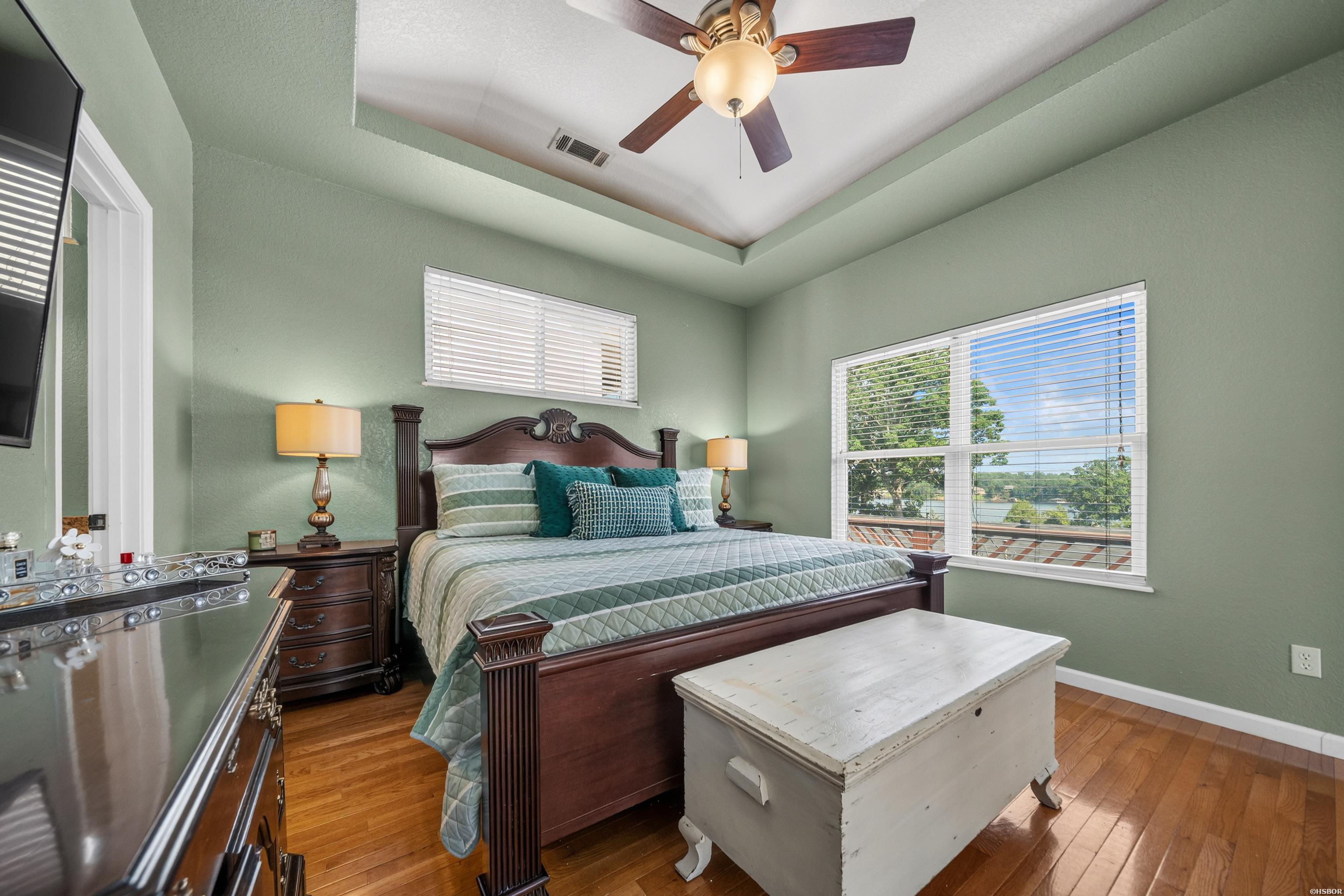 208 Aberina Property Photo 32