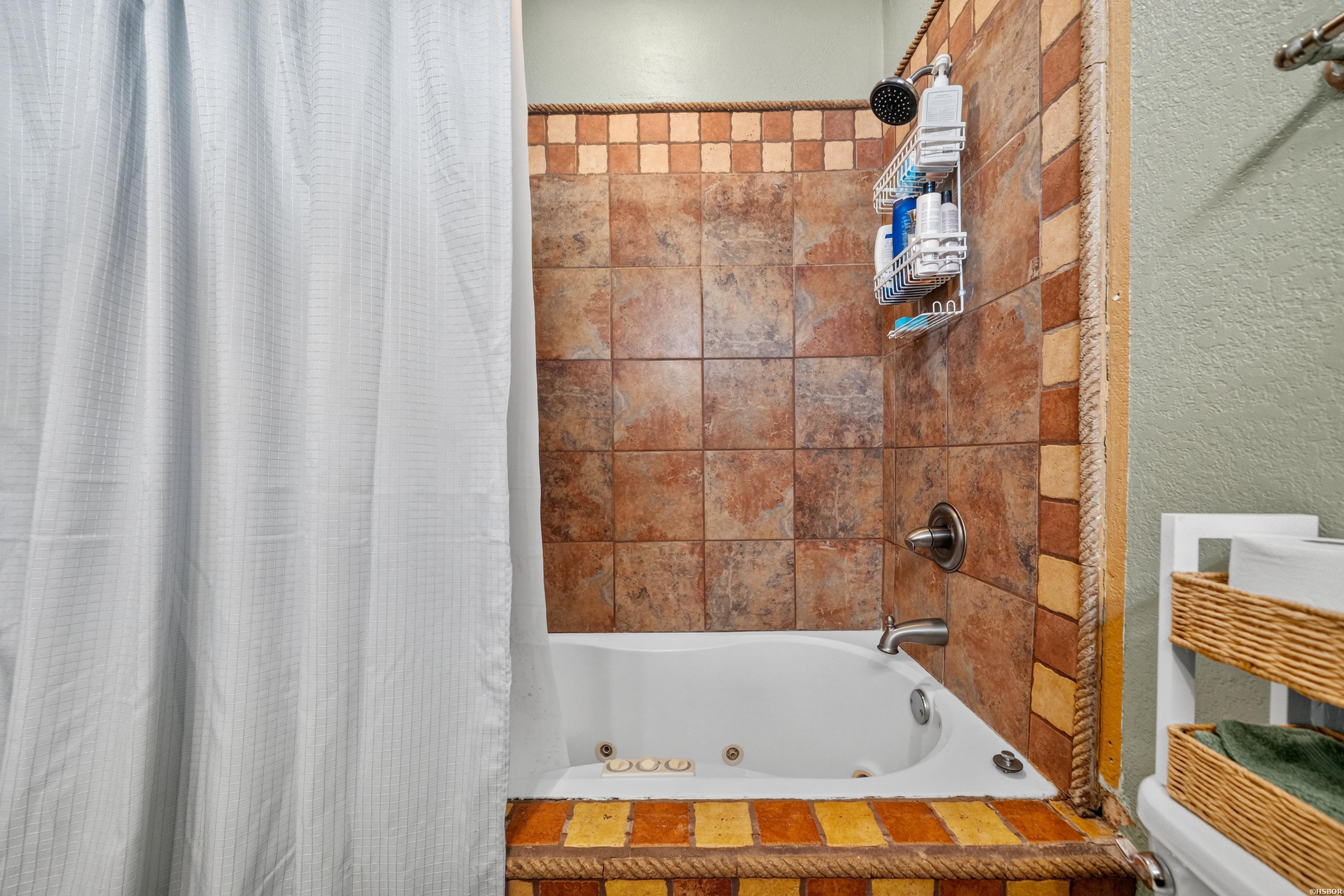 208 Aberina Property Photo 35