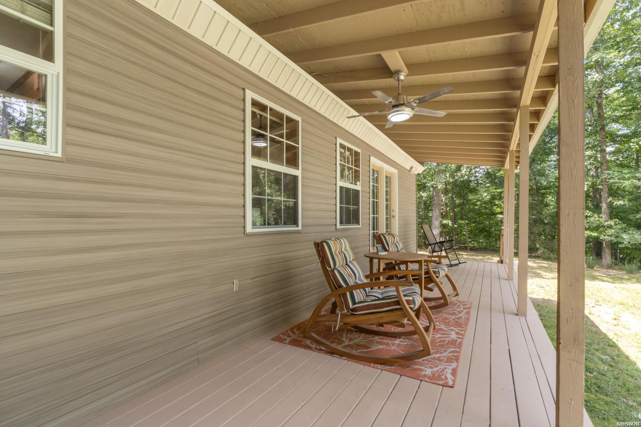 207 Holland Lane Property Photo 38