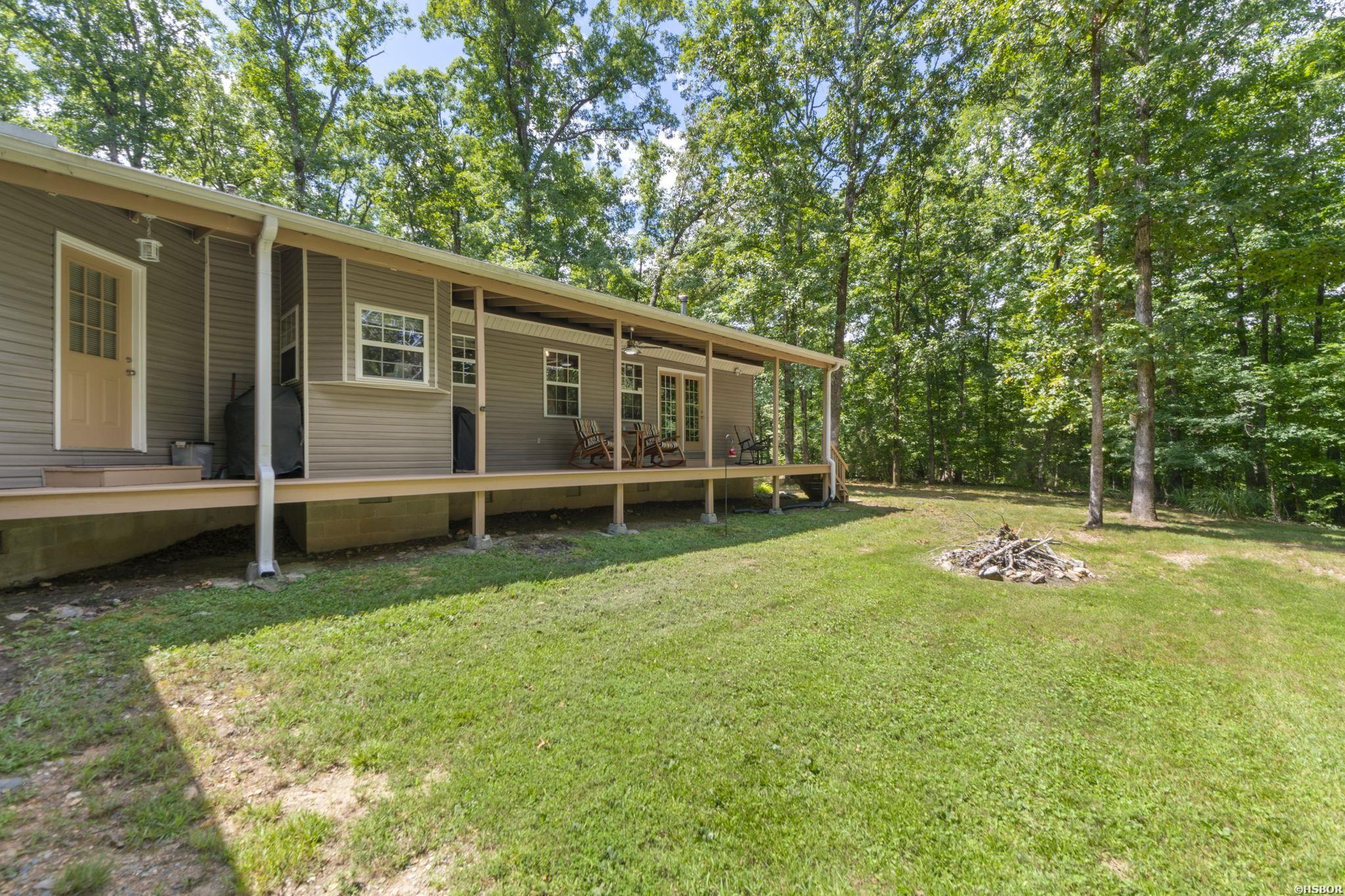 207 Holland Lane Property Photo 41