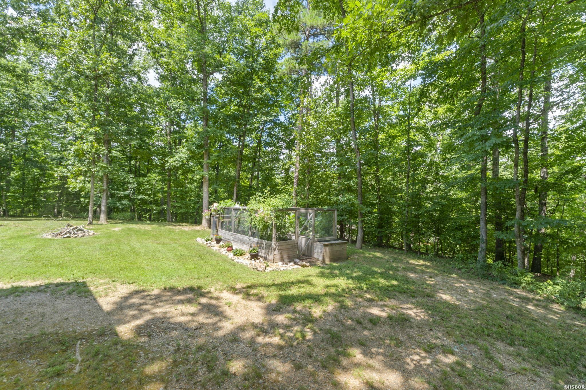 207 Holland Lane Property Photo 42