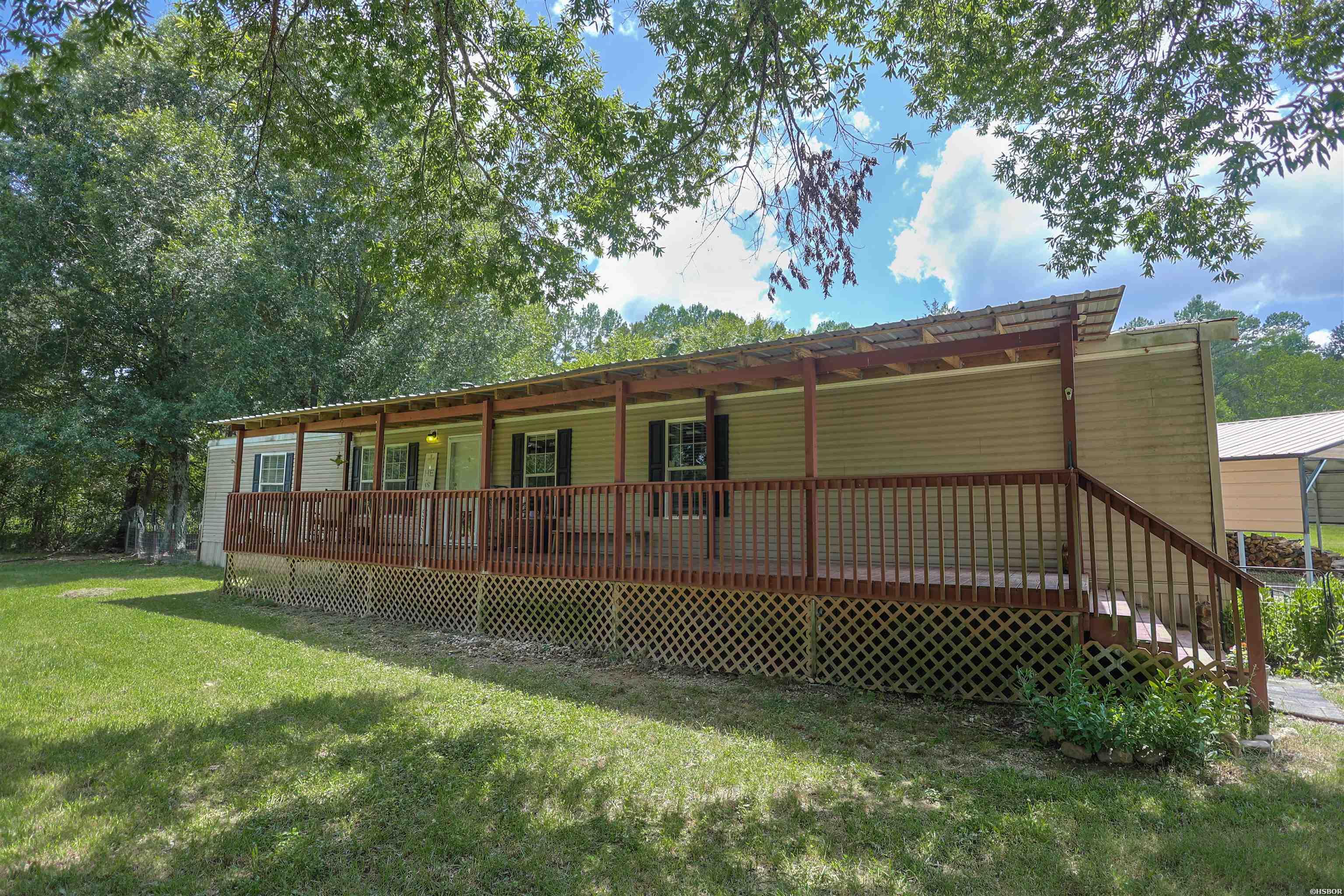 1101 Brushy Road Property Photo 3