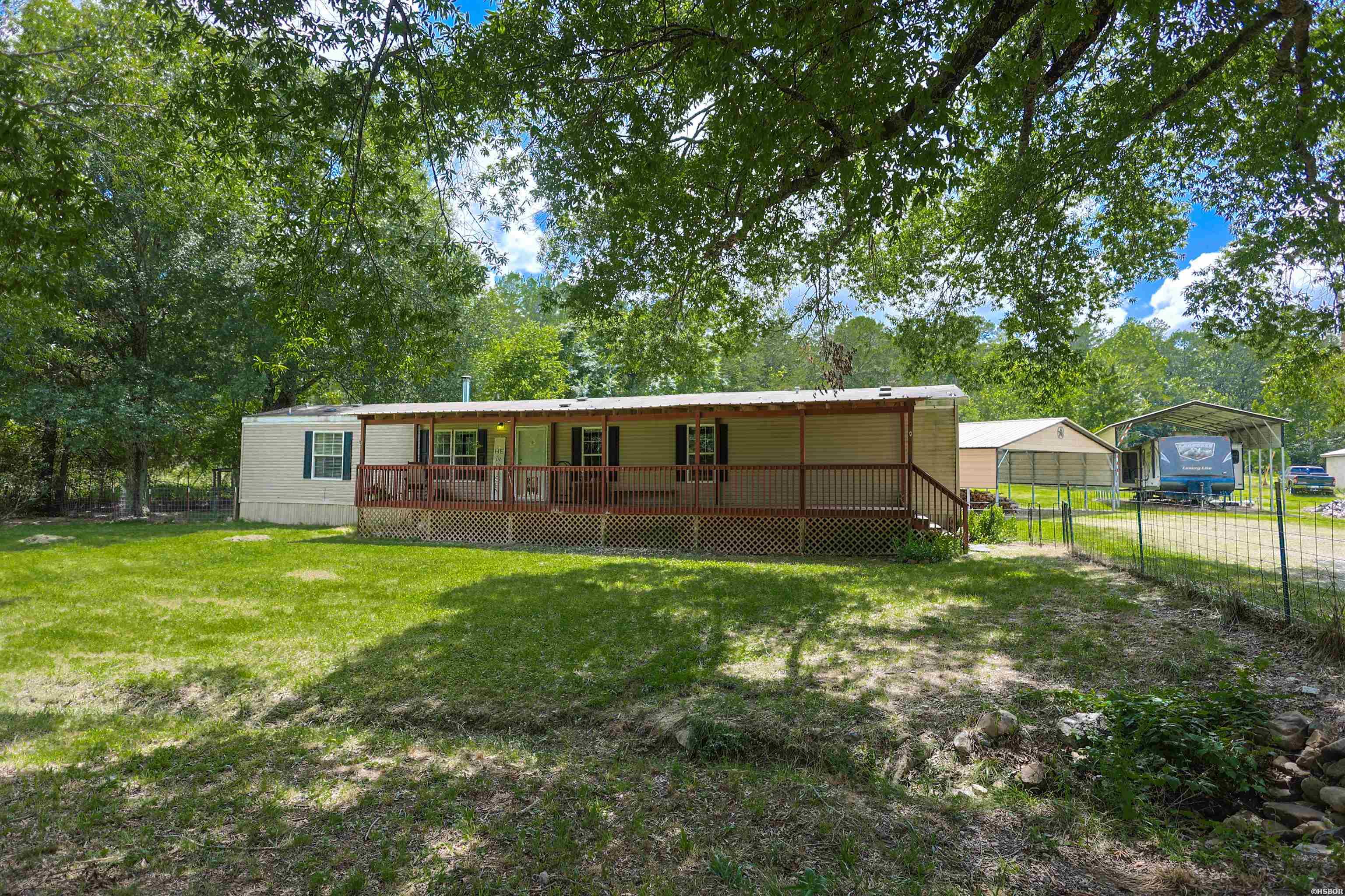 1101 Brushy Road Property Photo 4