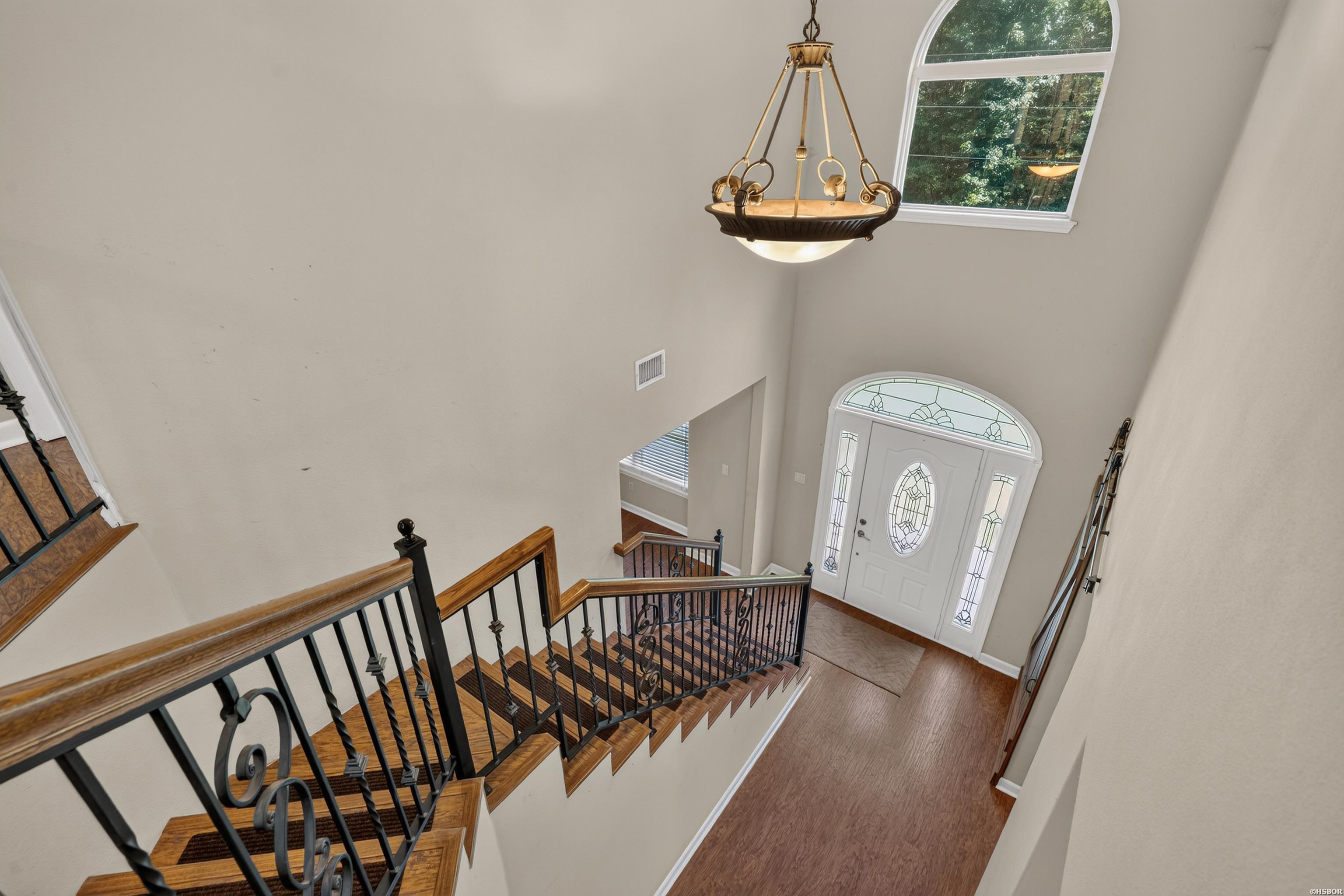 151 Wincastle Property Photo 18
