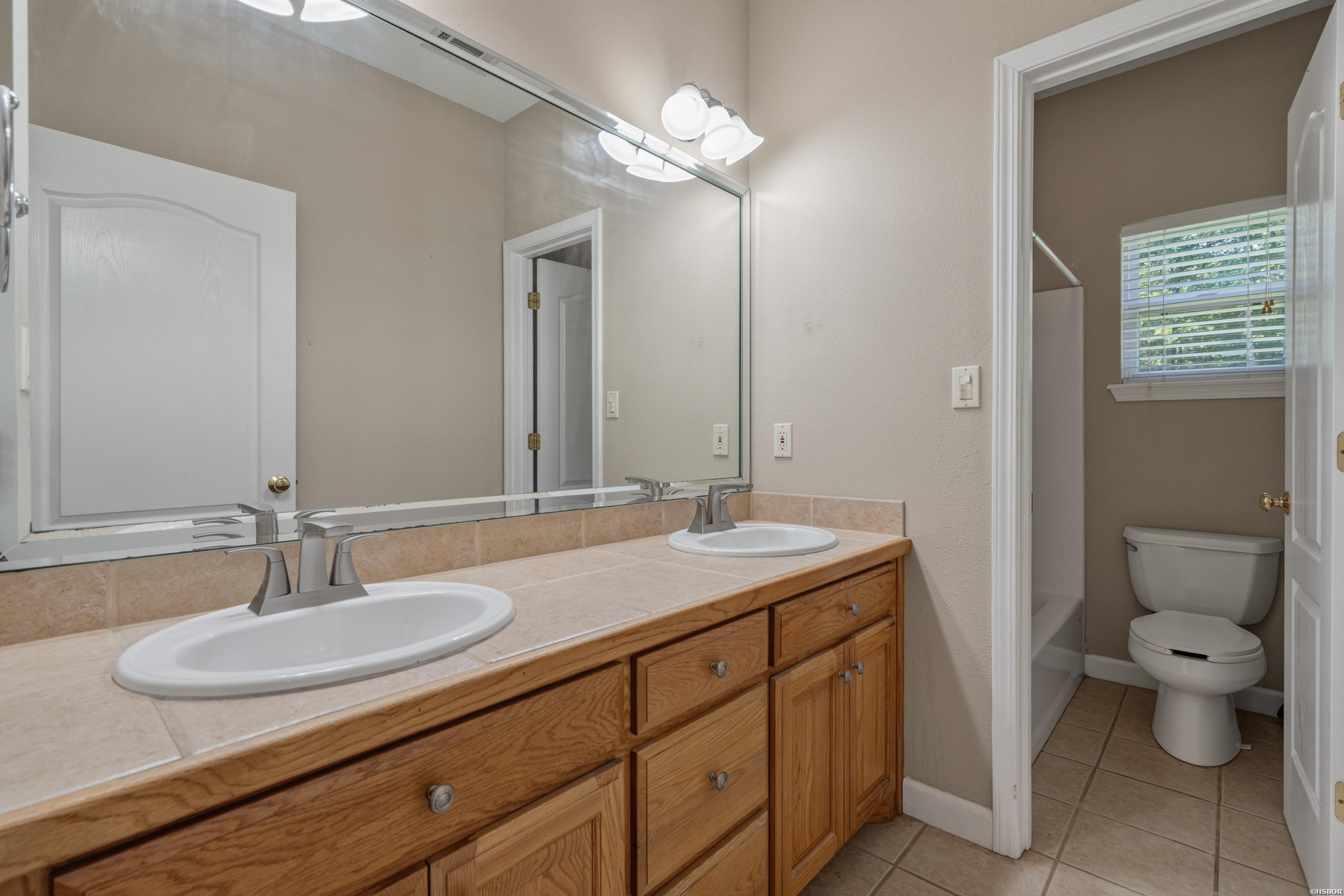 151 Wincastle Property Photo 27