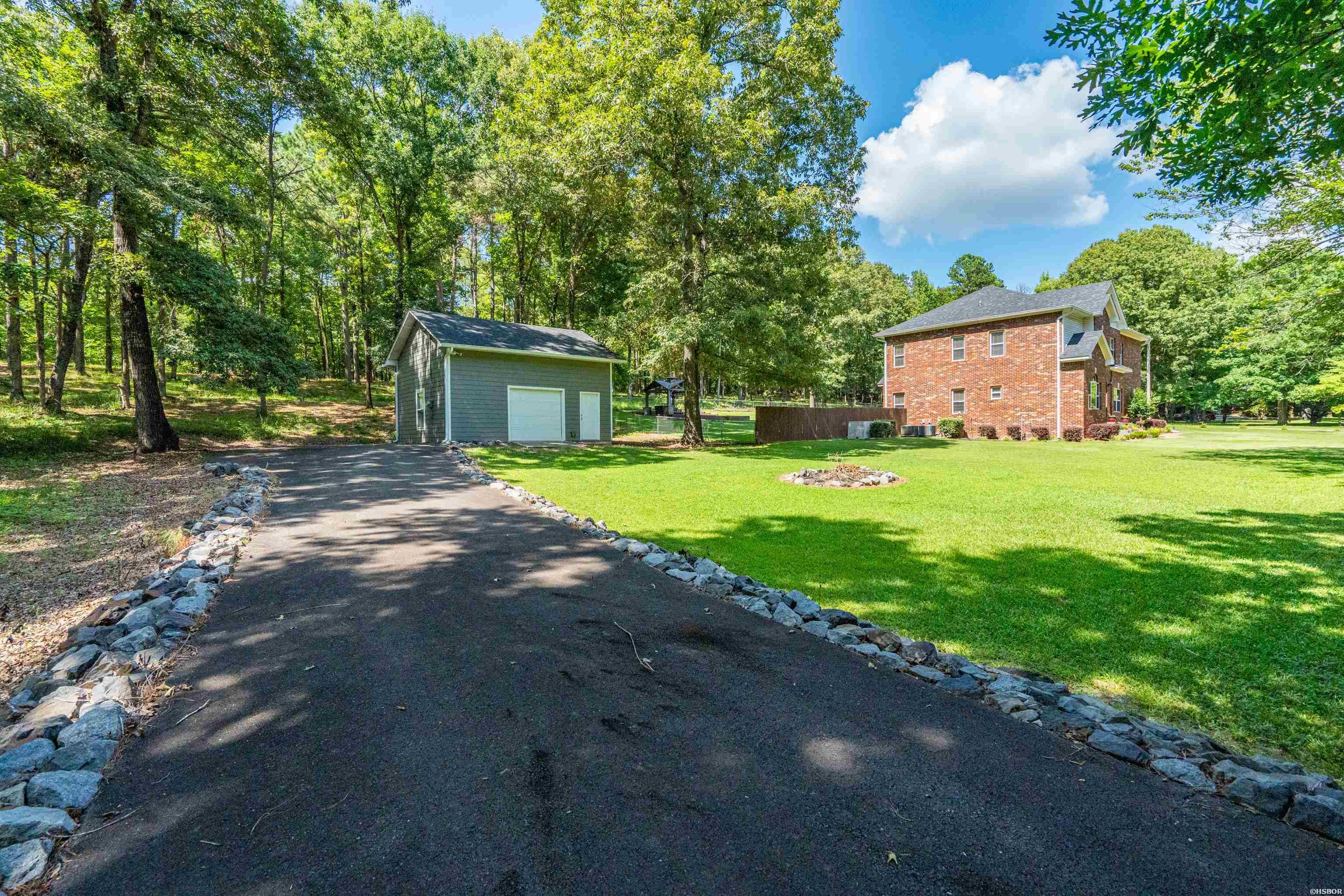 151 Wincastle Property Photo 41