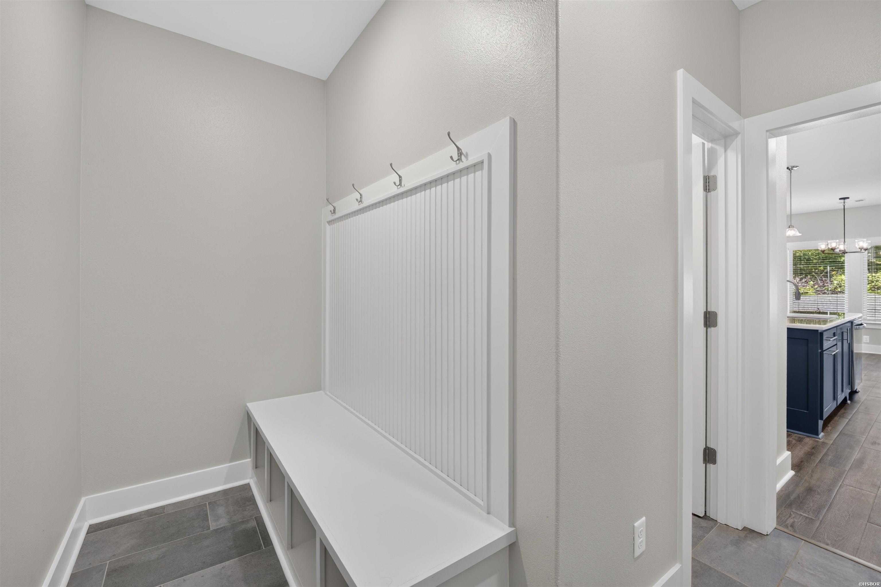 5009 Springwood Circle Property Photo 14