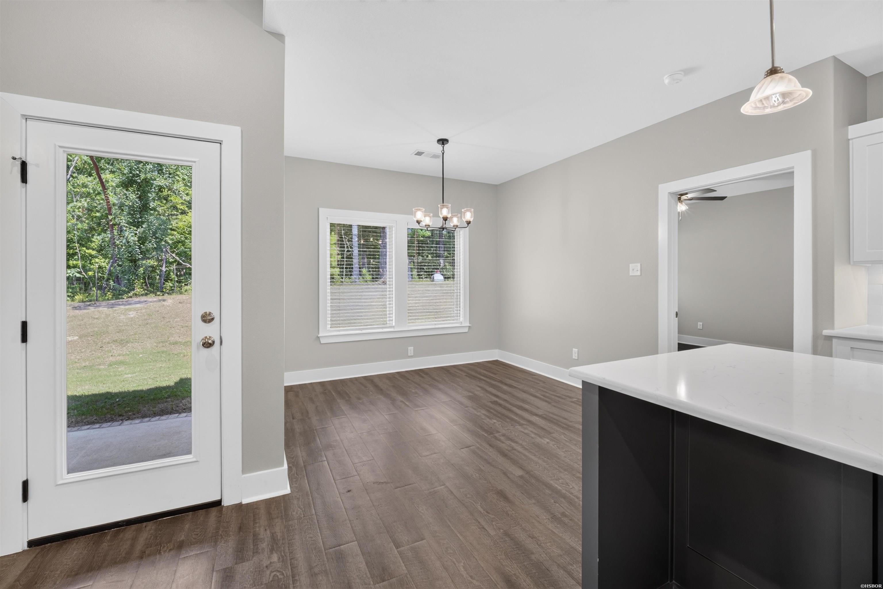 5009 Springwood Circle Property Photo 17