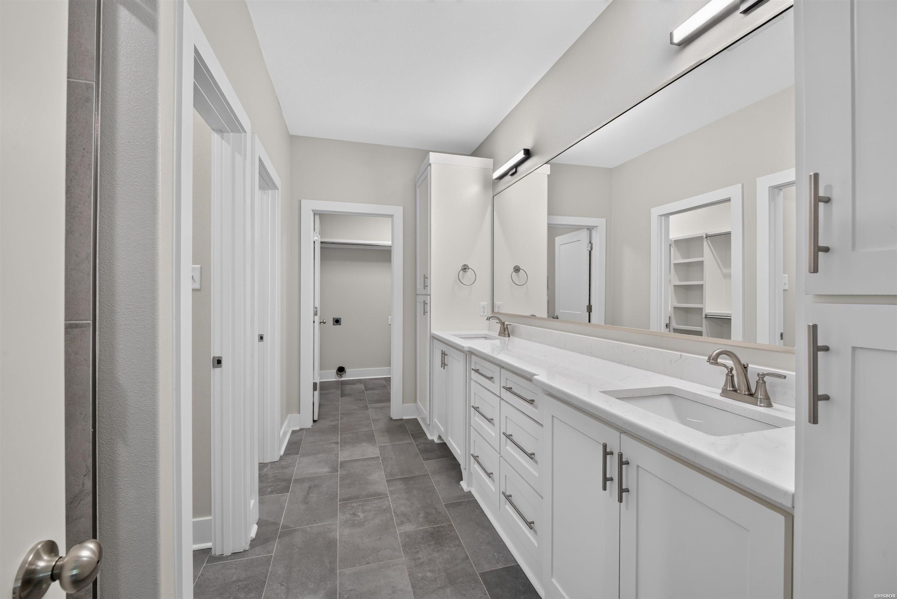 5009 Springwood Circle Property Photo 20