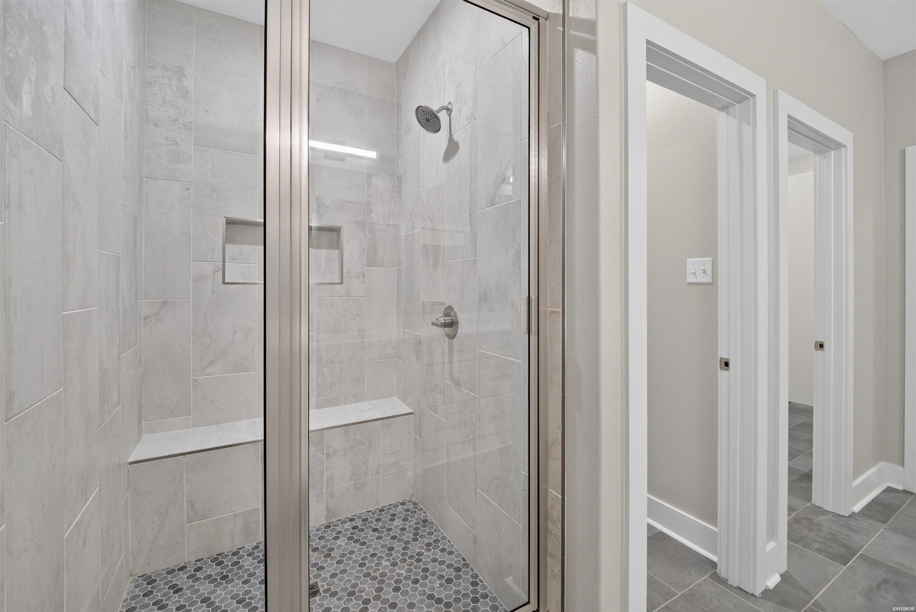 5009 Springwood Circle Property Photo 21