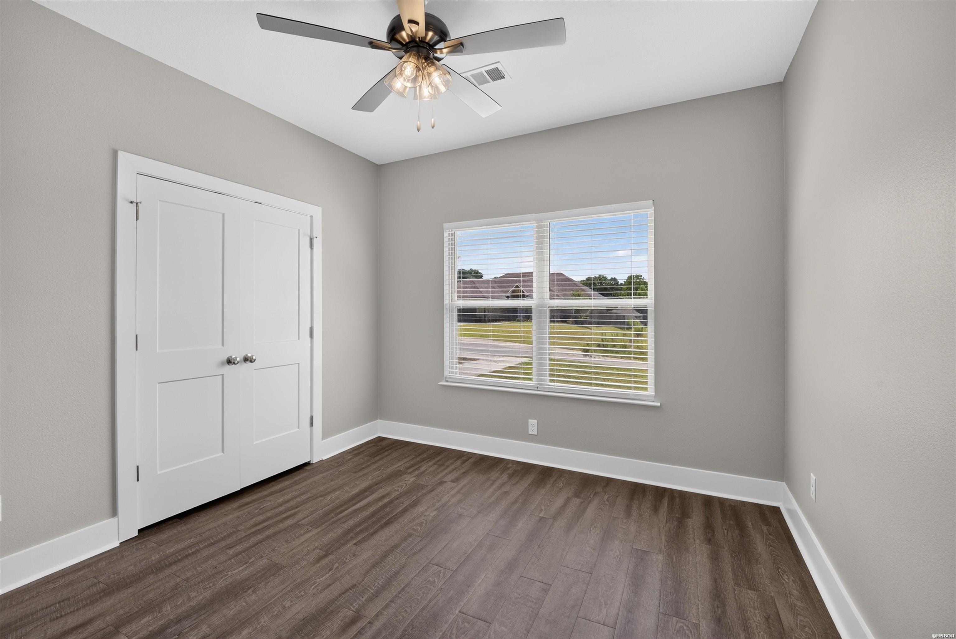 5009 Springwood Circle Property Photo 27